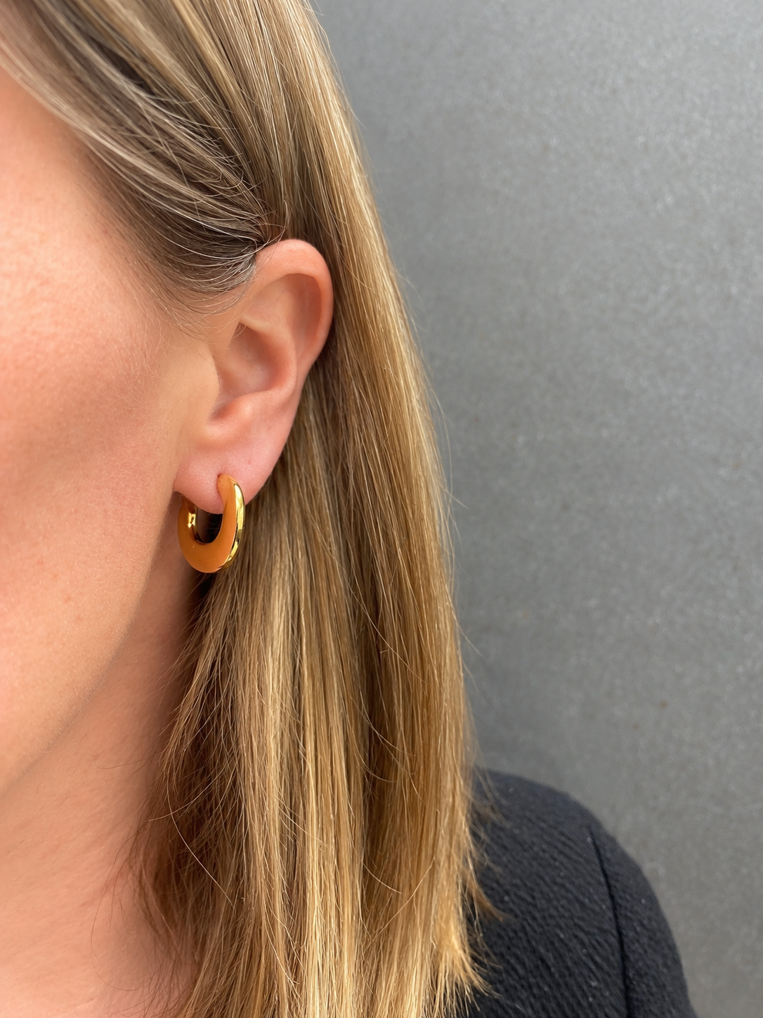 Gold Hoops 4.png