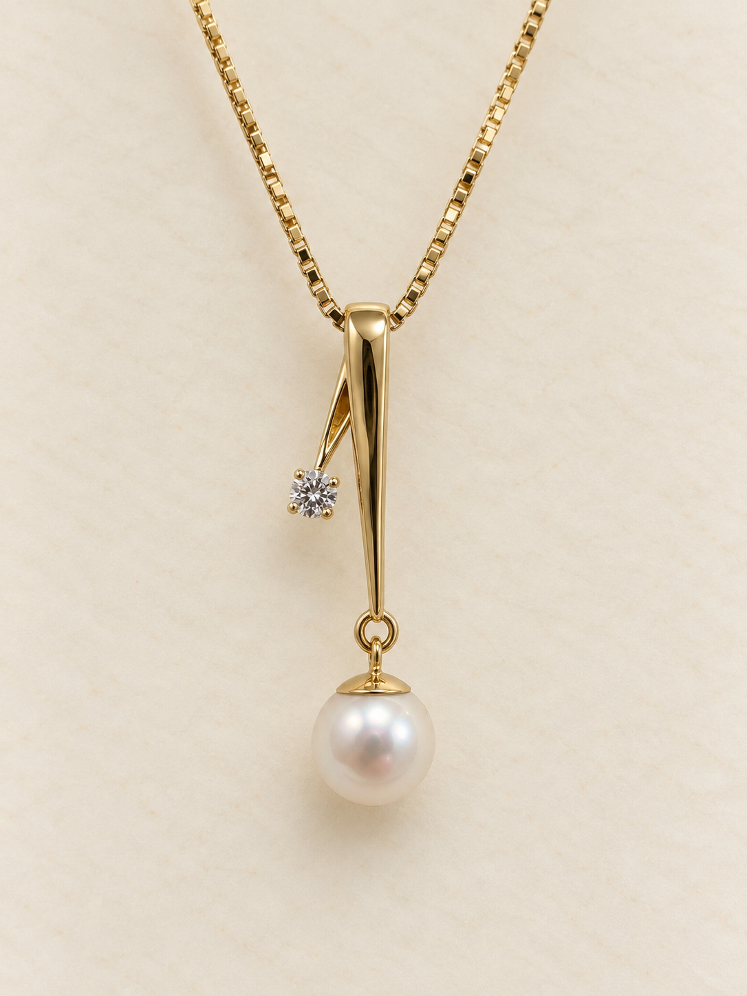 14K Yellow Gold Pearl Diamond Pendant