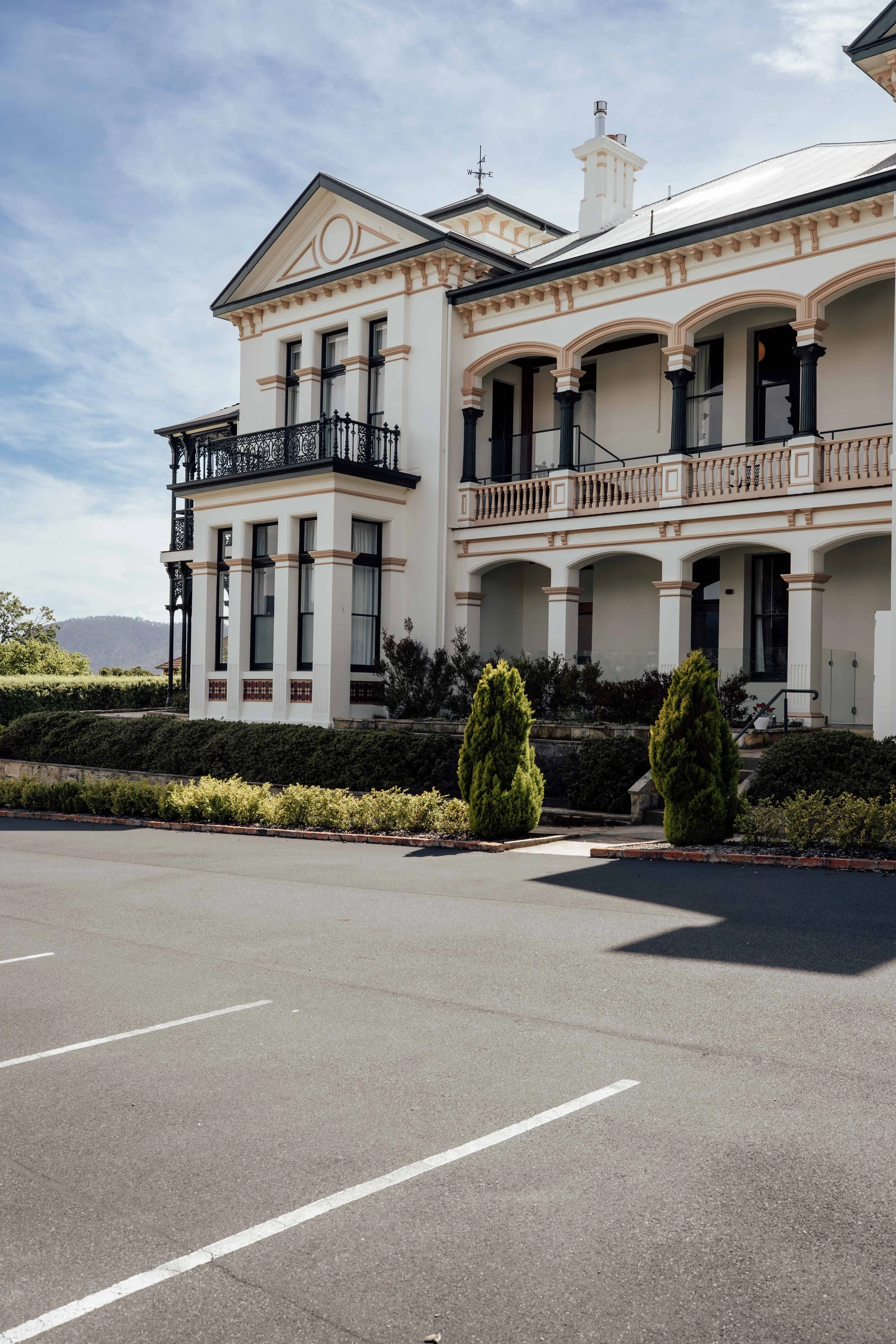 Baylie & Oliver low resolution-2.jpg