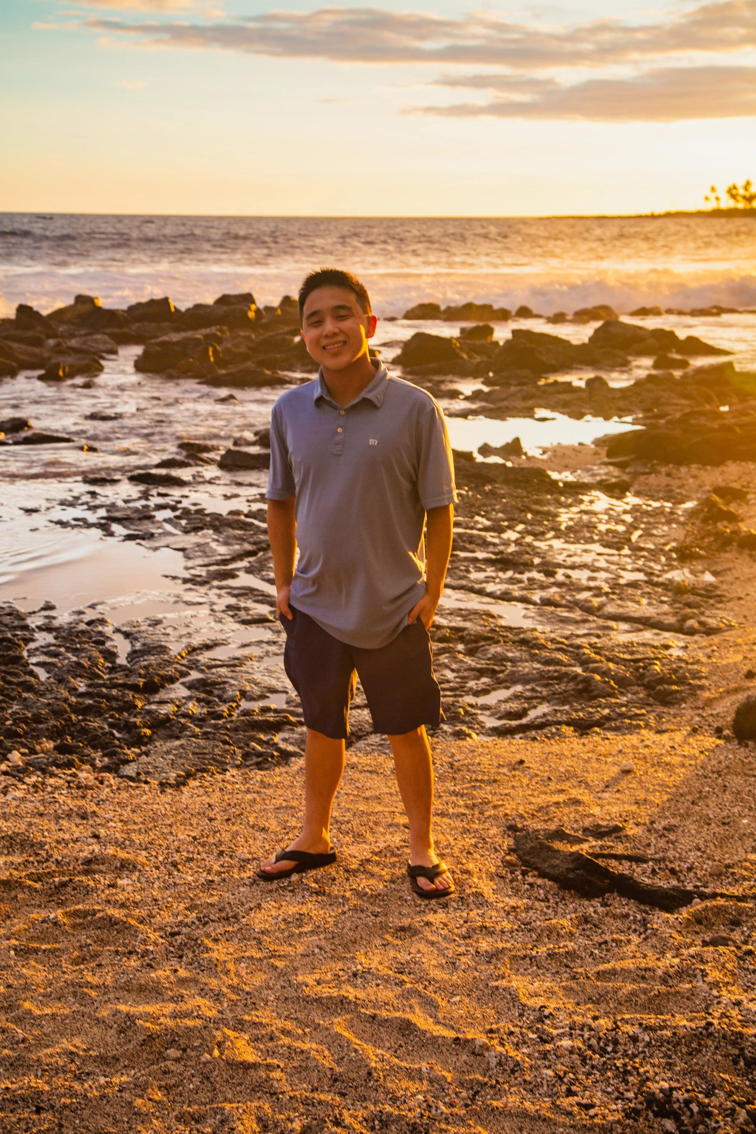 Professional senior photograph by Hawaii Family Portraits on the Big Island