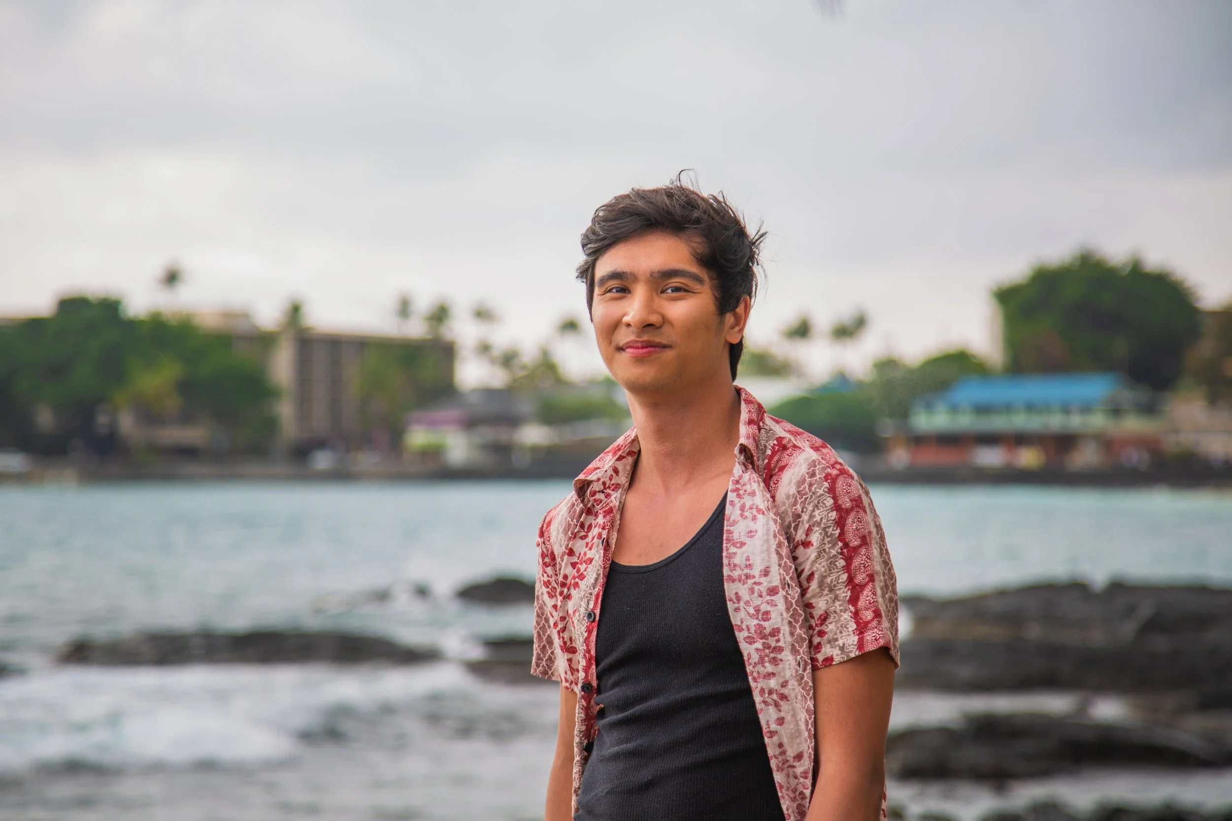 Professional senior photograph by Hawaii Family Portraits on the Big Island