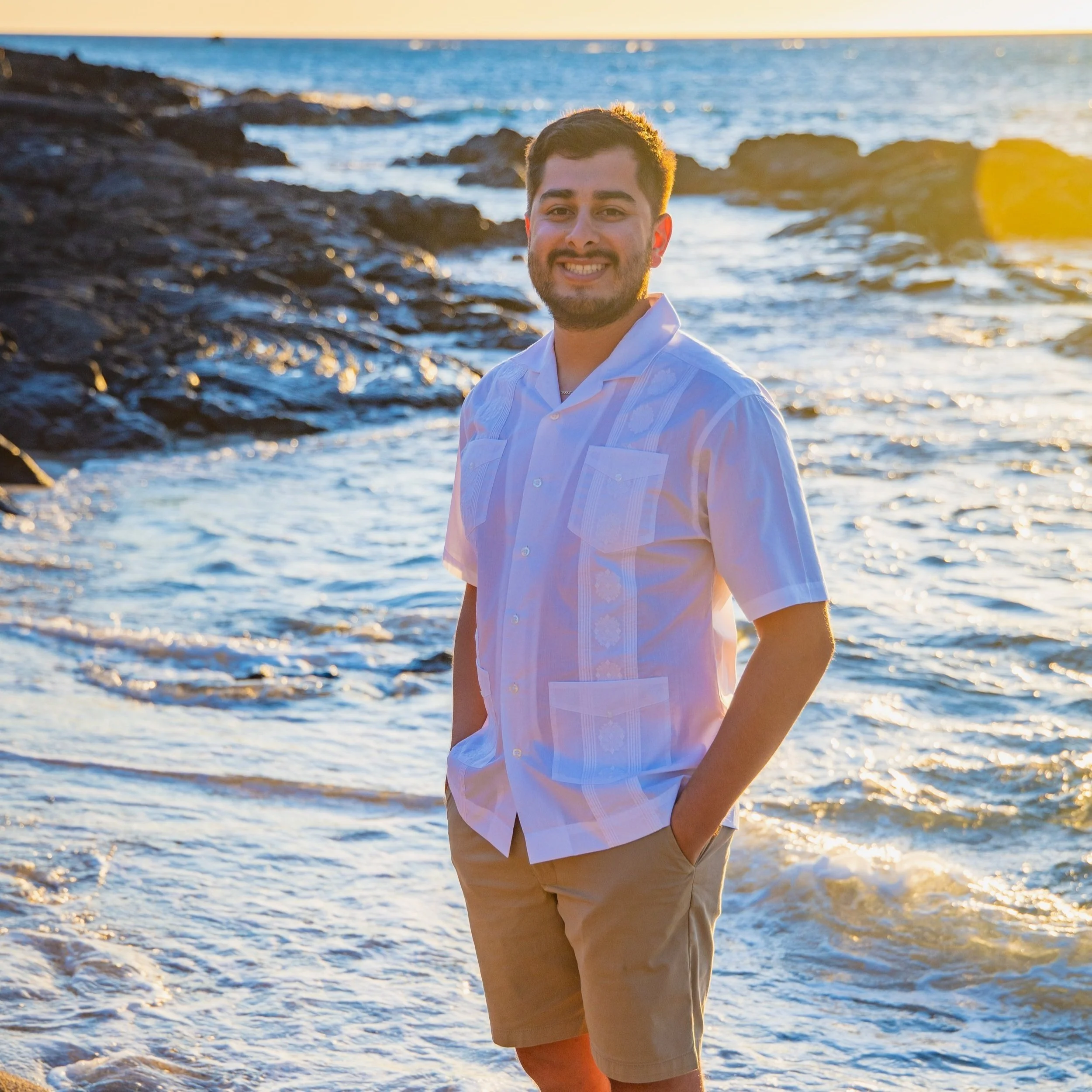 Professional senior photograph by Hawaii Family Portraits on the Big Island