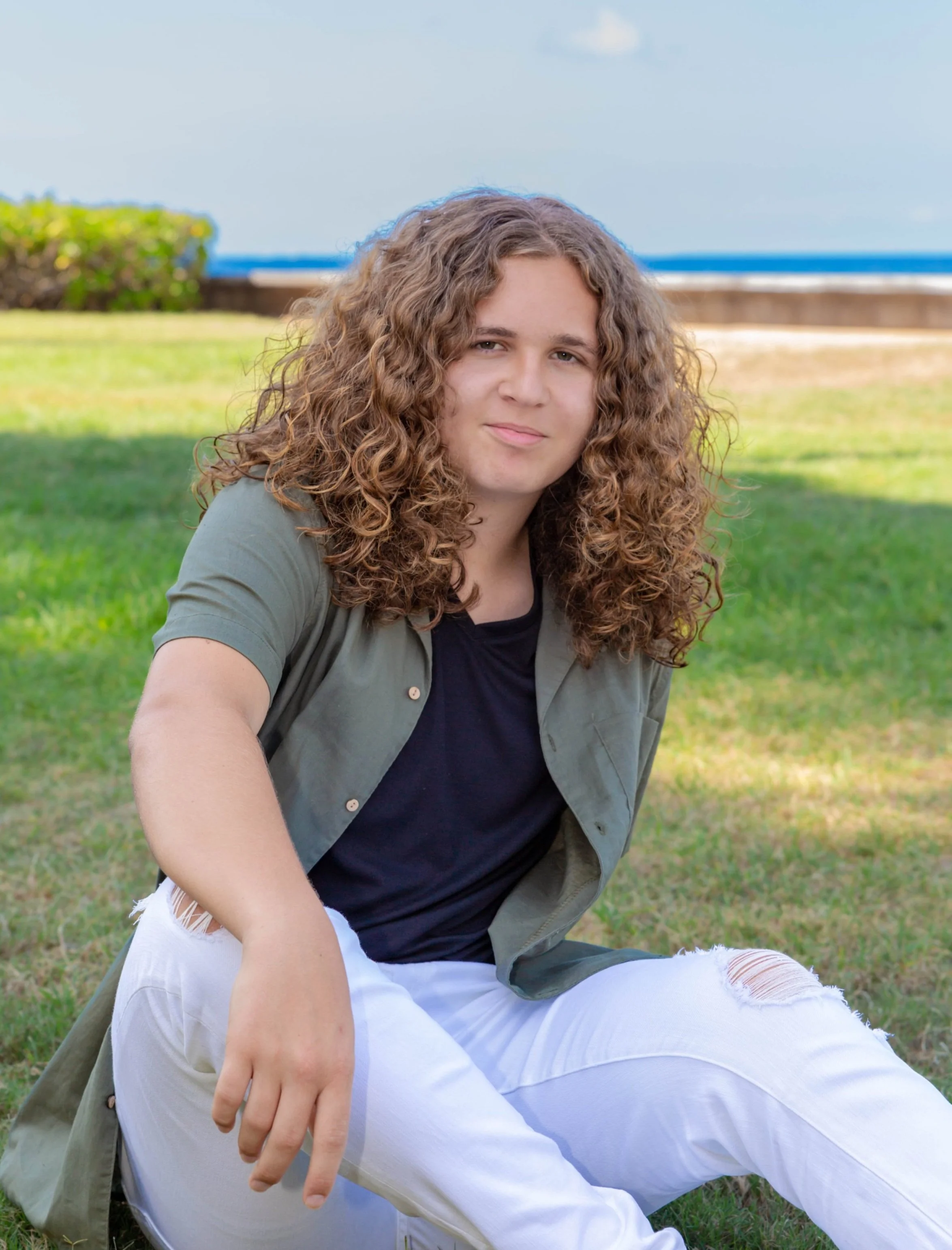 Professional senior photograph by Hawaii Family Portraits on the Big Island