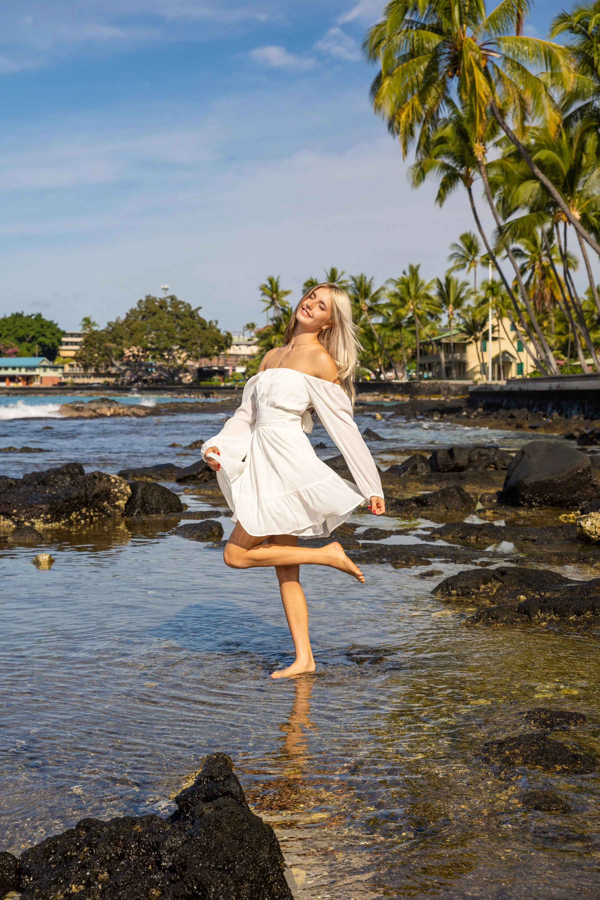 Professional senior photograph by Hawaii Family Portraits on the Big Island