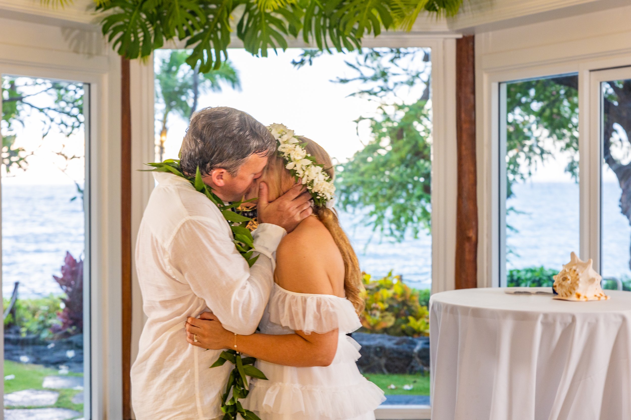 Big Island Luxury Wedding Portrait by Hawaii Family Portraits