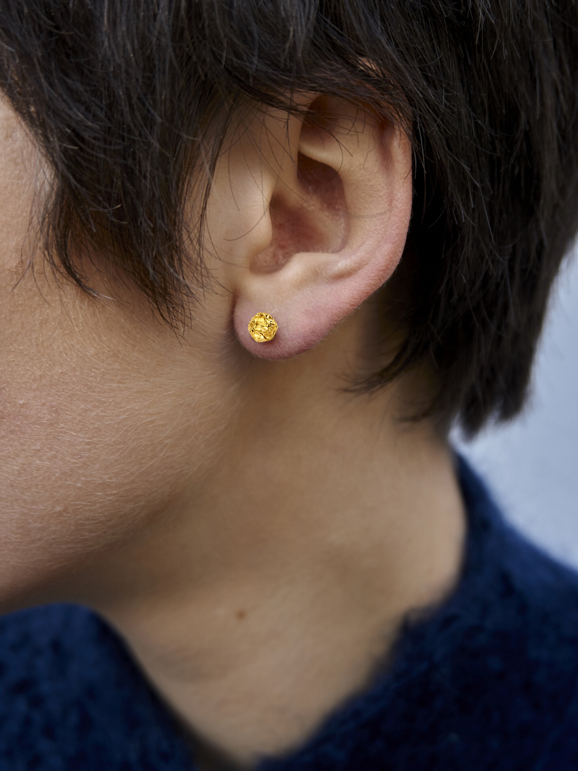 Pure Gold ear pins