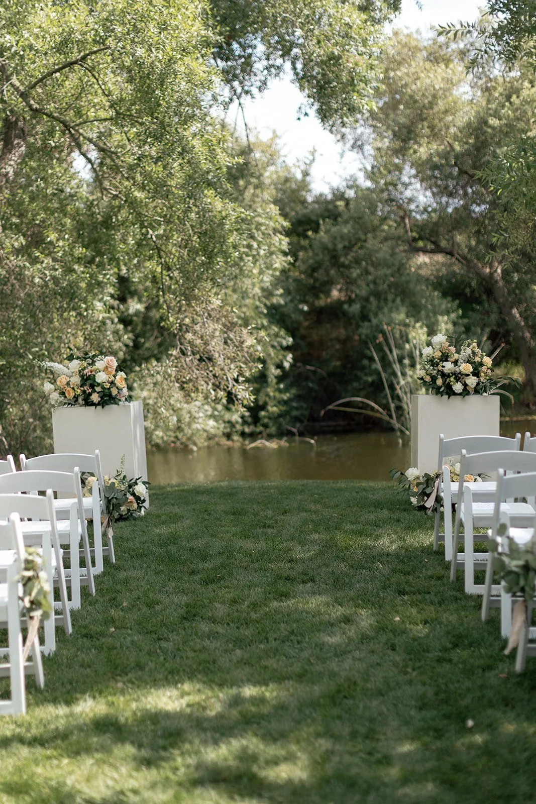 ChantelSaffordPhotography_CourtneyJaredWeddingWeekend_Ceremony_0016.jpg