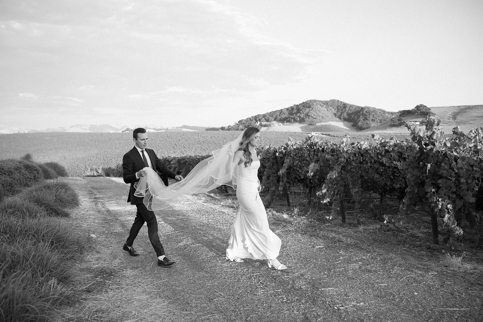 ChantelSaffordPhotography_CourtneyJaredWeddingWeekend_ReceptionSunset_0085-Copy1.jpg