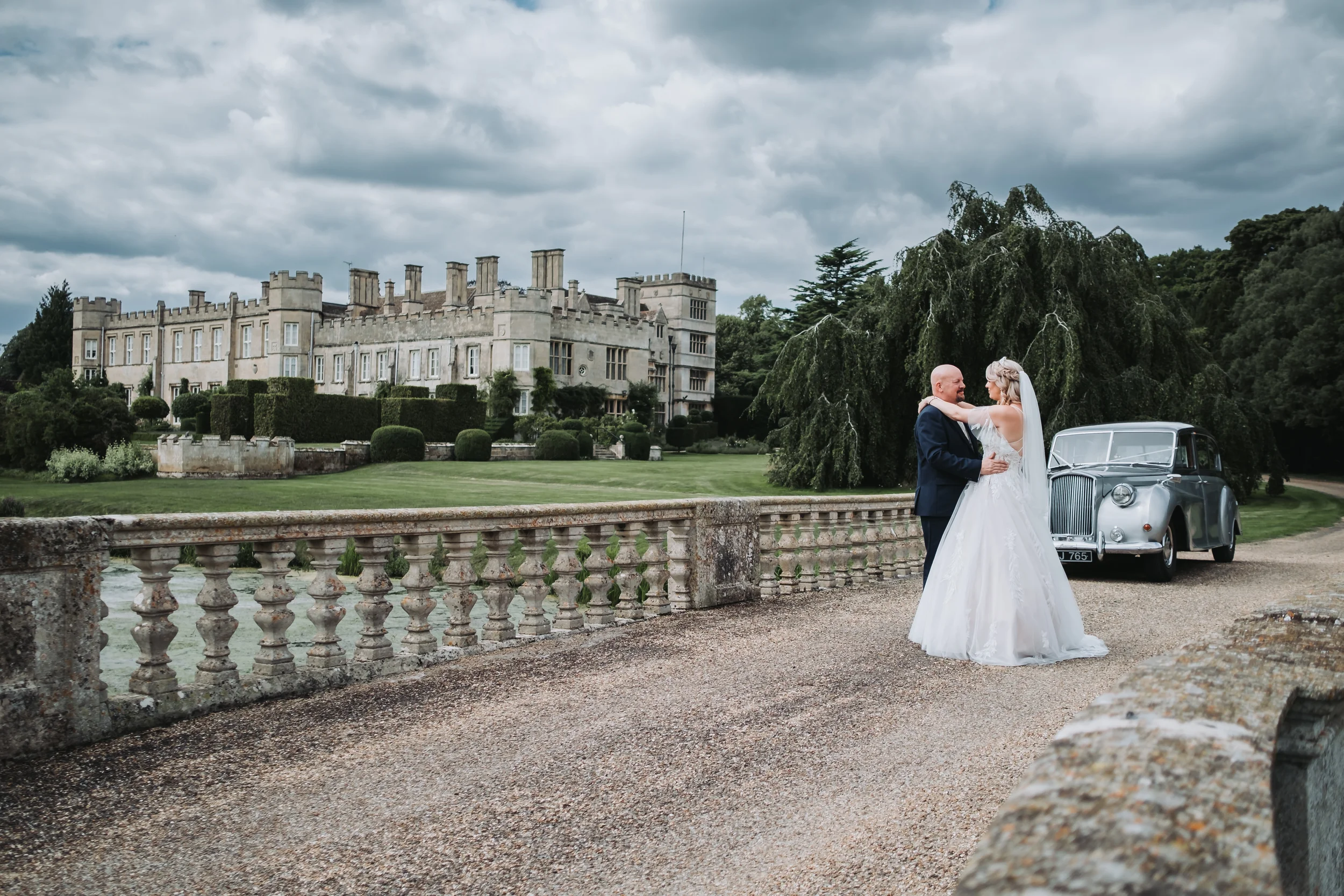 wedding photographer - Deene Park- the walled garden
