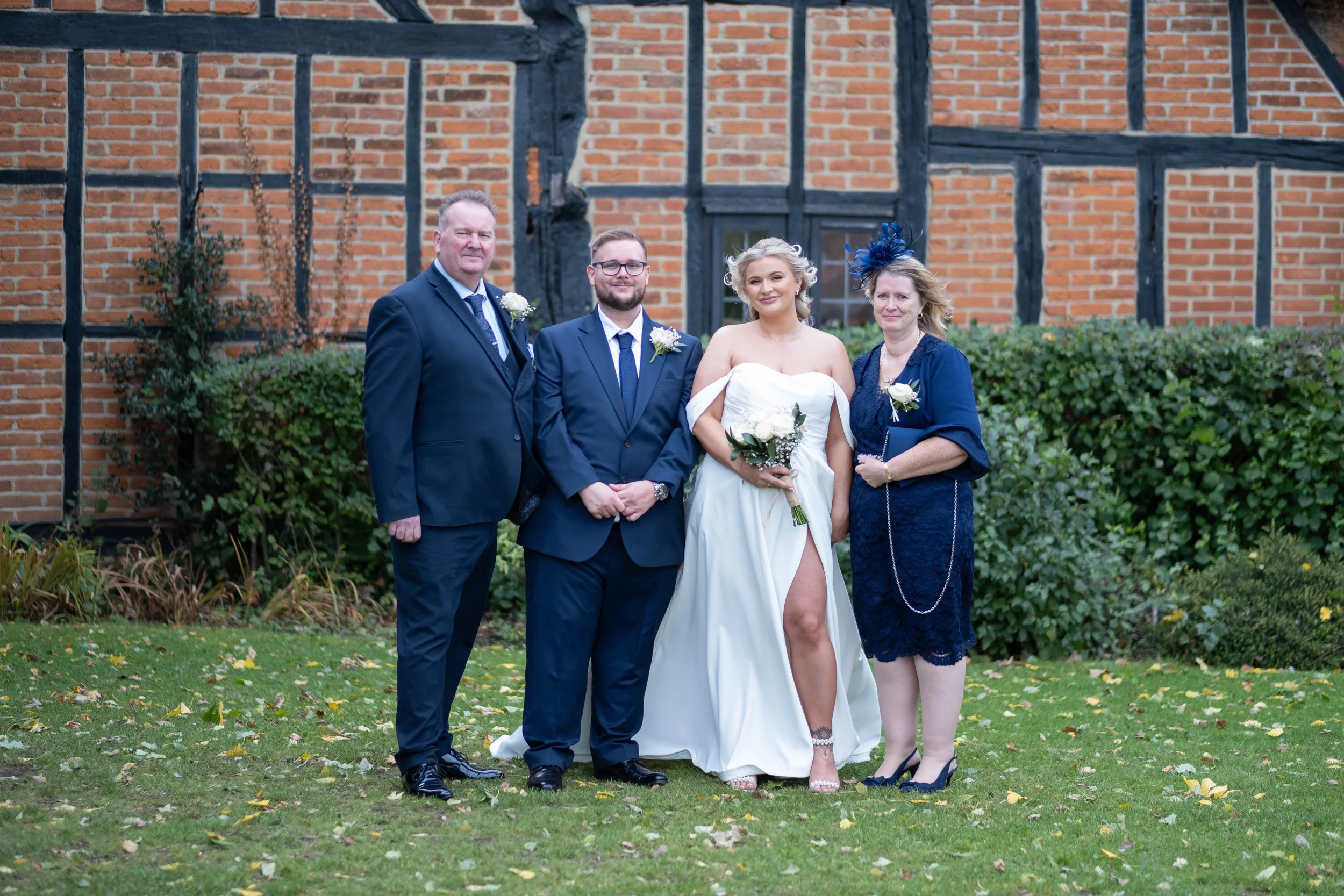 wedding photographer bedfordshire Tithe barn the kingfisher photographer