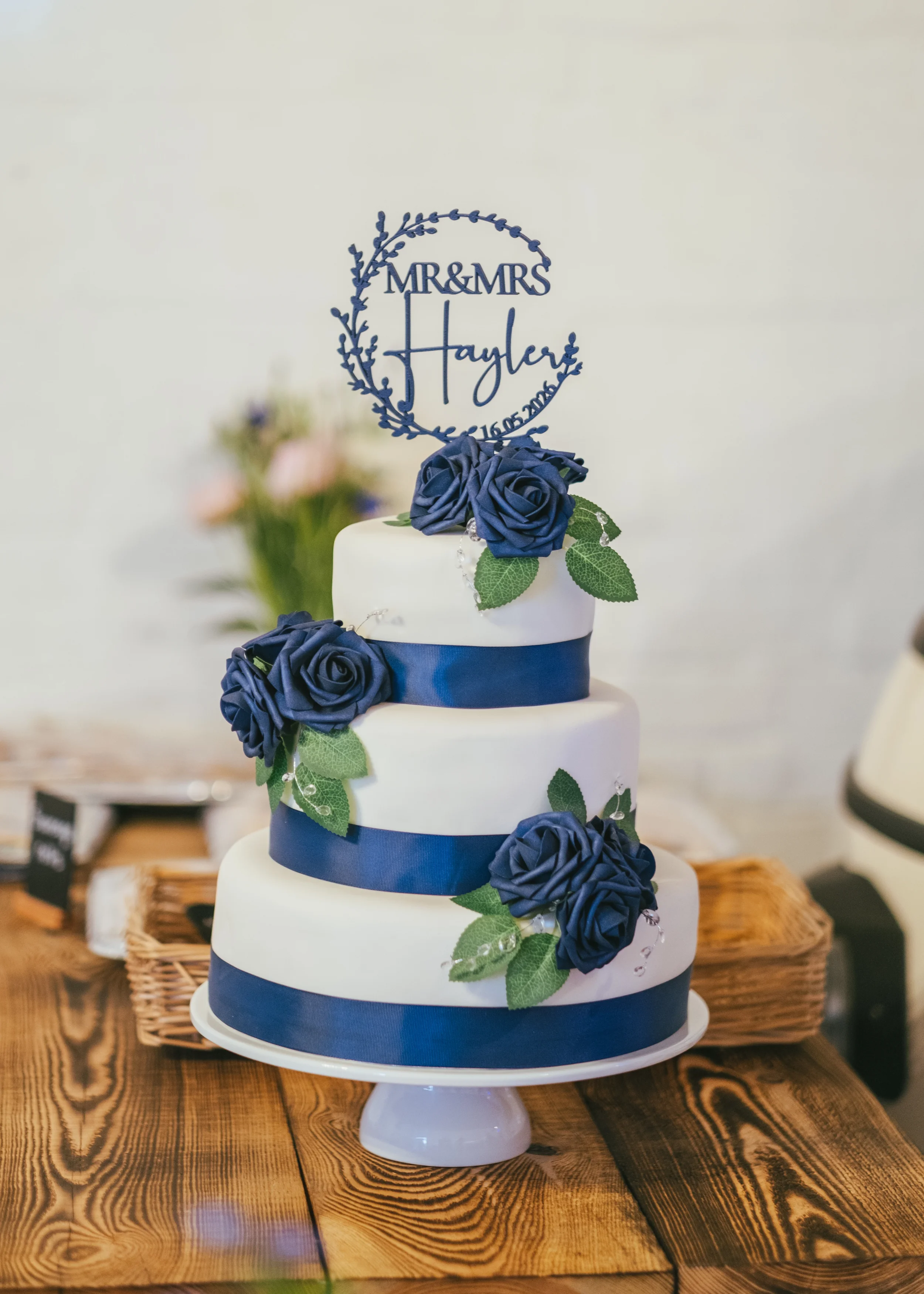 Intimate Luton Registry Office Wedding &amp; Celebration at The Lilley Arms, Hertfordshire