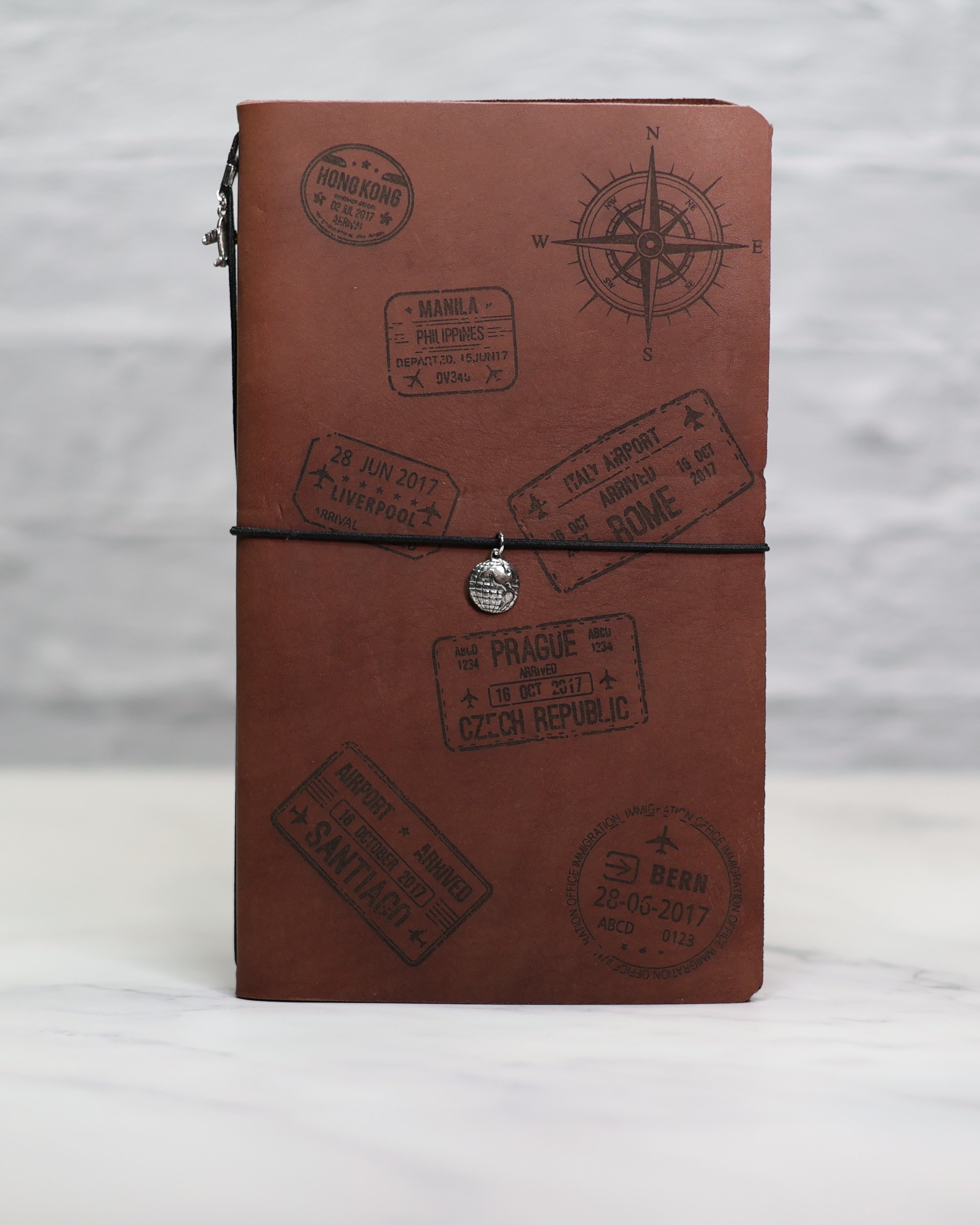 Daytripper Dark Brown Leather Cover   (Passport)