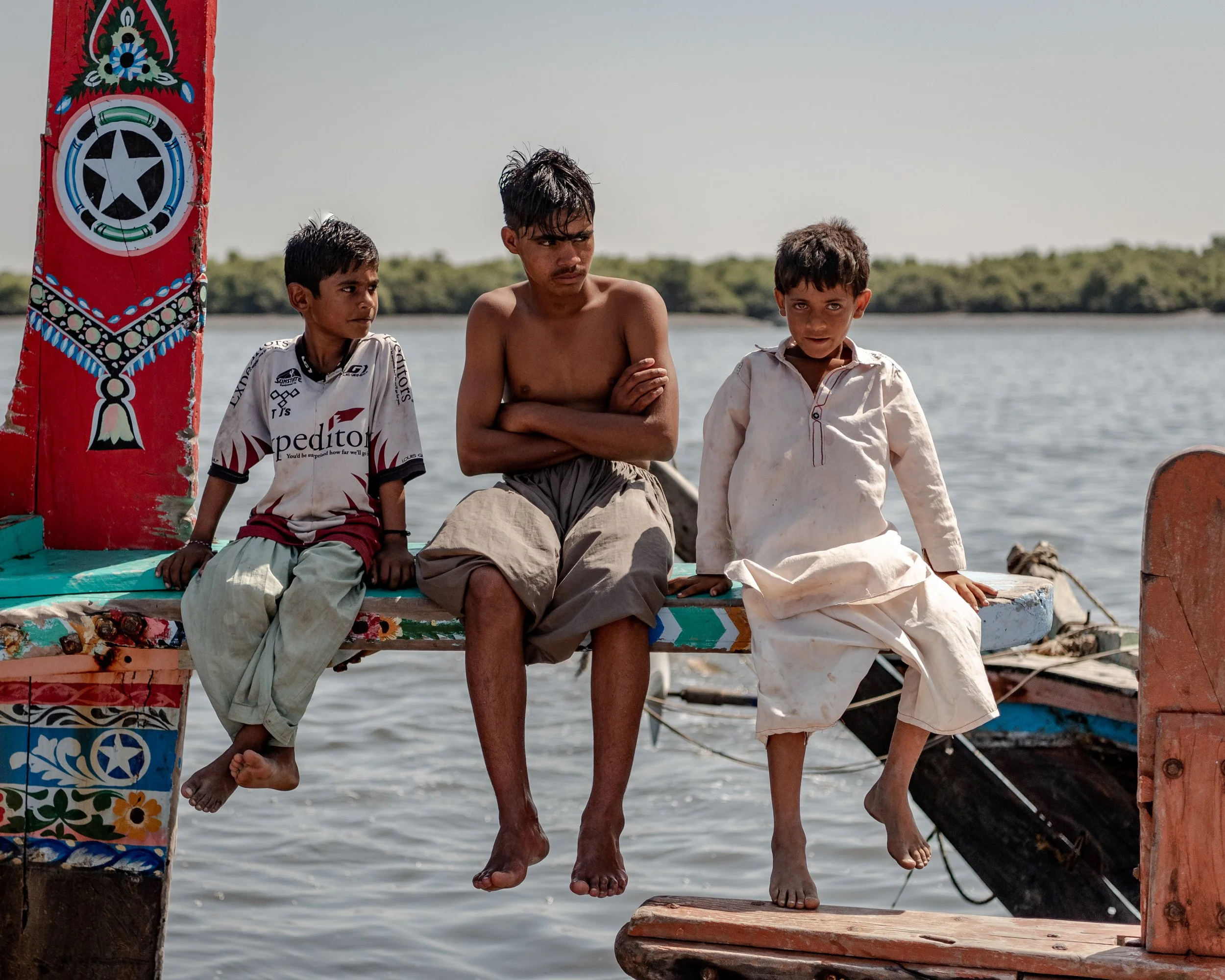 220316-Pakistan-fishing-kids-4X5.jpg