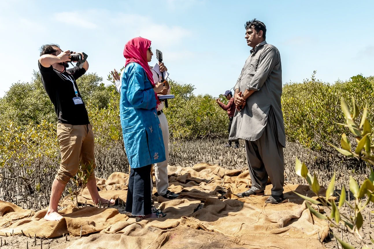 220316-Pakistan-training-mangroves-interview-2.jpg