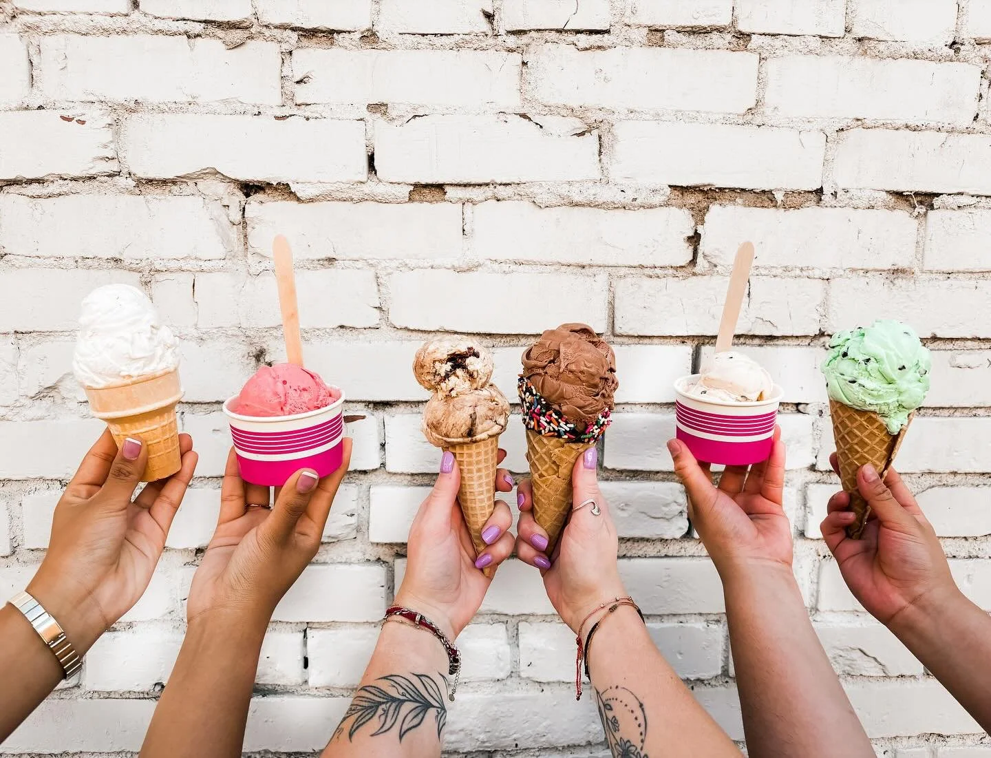 It&rsquo;s ice cream season and we have lots of brand new VEGAN flavors!🌱 We have 7 delicious and creamy dairy free options for you to enjoy this summer!🌞 Come try them out and cool off in this heat! #veganicecream