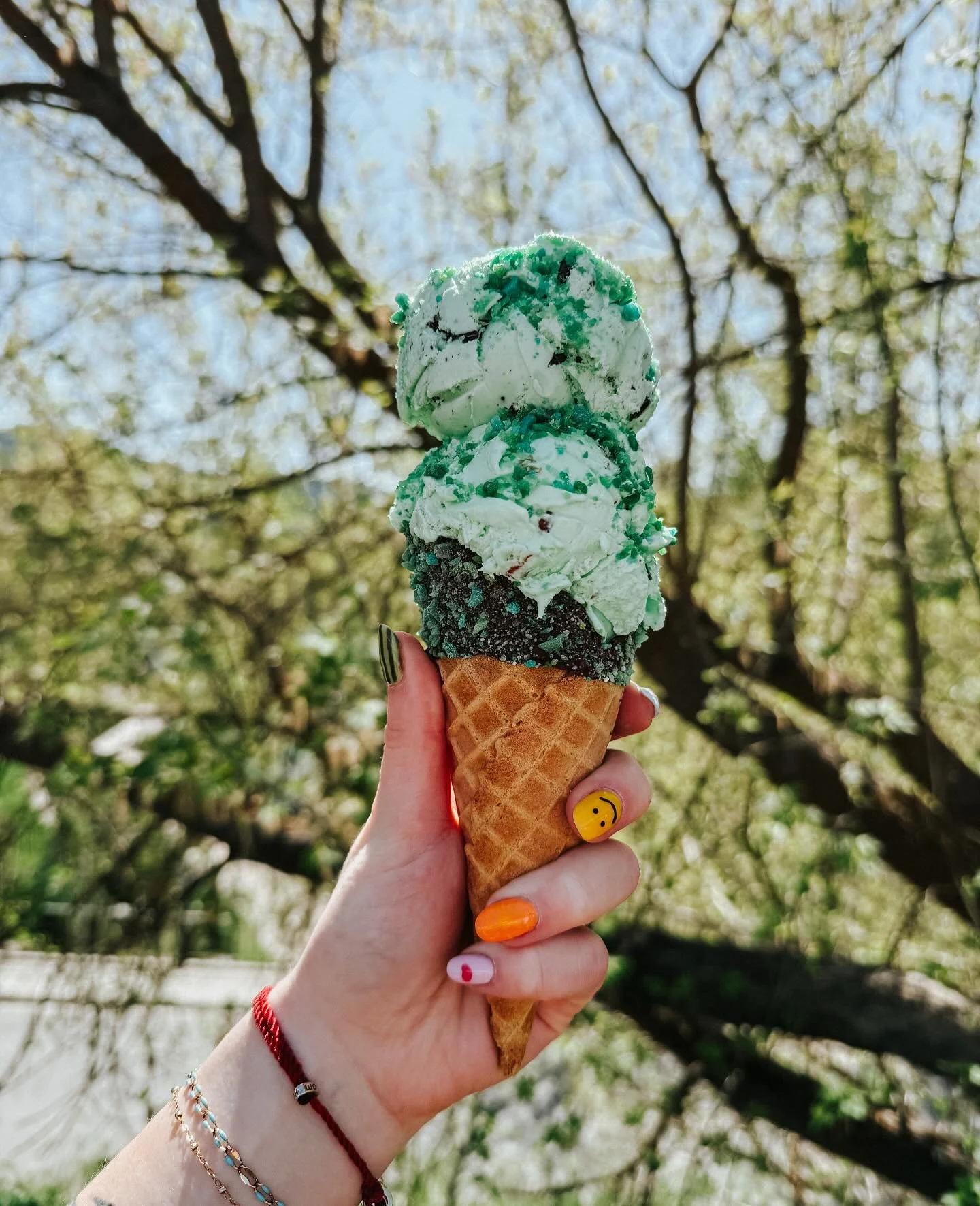 Sweet, green, and festive. Wishing you a chill Easter Sunday🐰🍦💚 Open from 11-6 today!