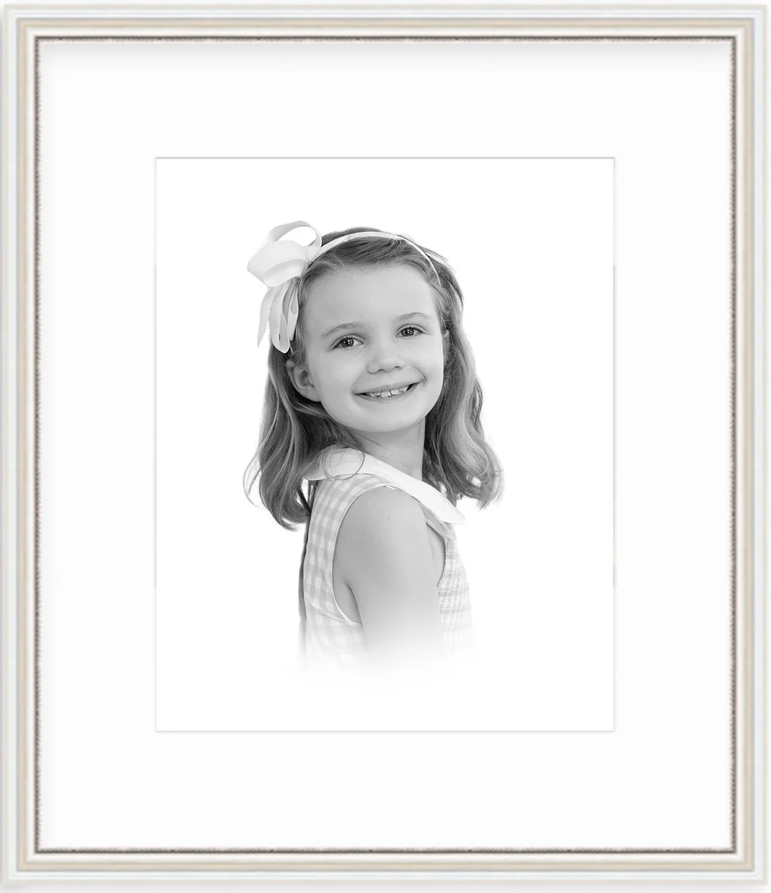 Heirloom portrait in black and white of Chicago girl