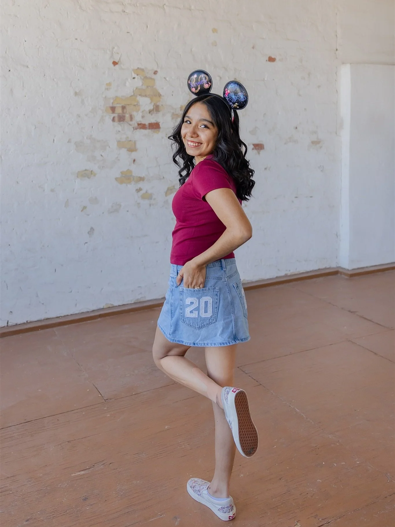 In her senior era 🎓✨
Can&rsquo;t believe I&rsquo;m already capturing the Class of 2026! Time flies, but each session reminds me how special this season is 📸🎉 
And Nevaeh brought all the magic during our time together &amp; we created portraits tha