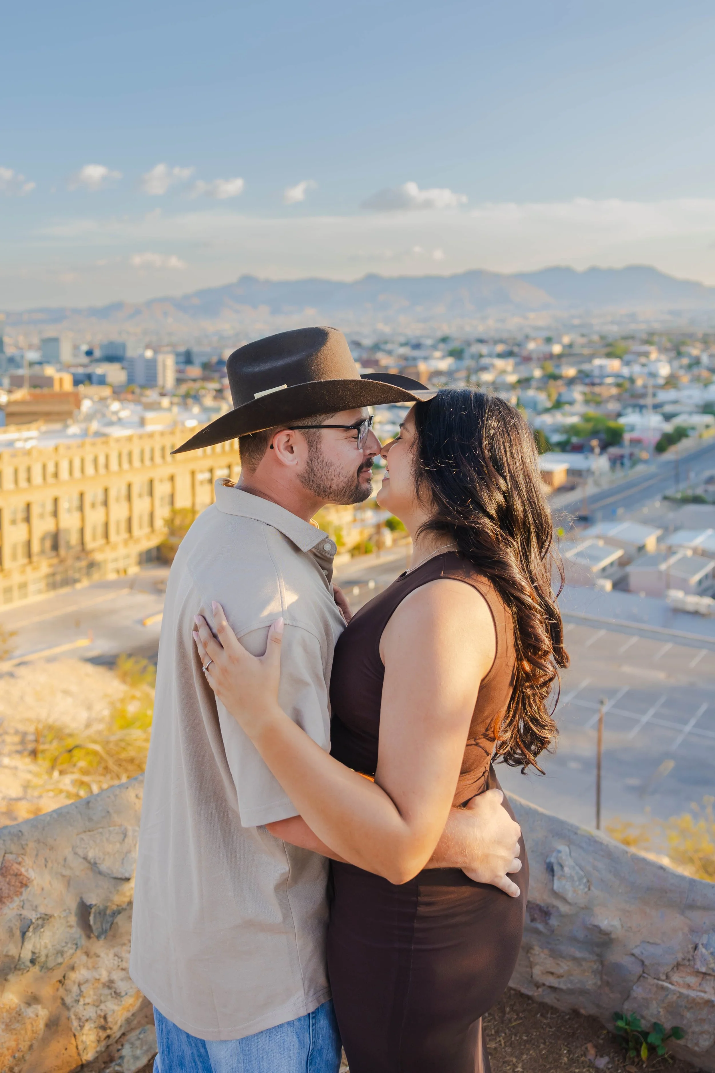 El-Paso-Tom-Lea-Upper-Park-Couple-Engagement-Photography-7.jpg