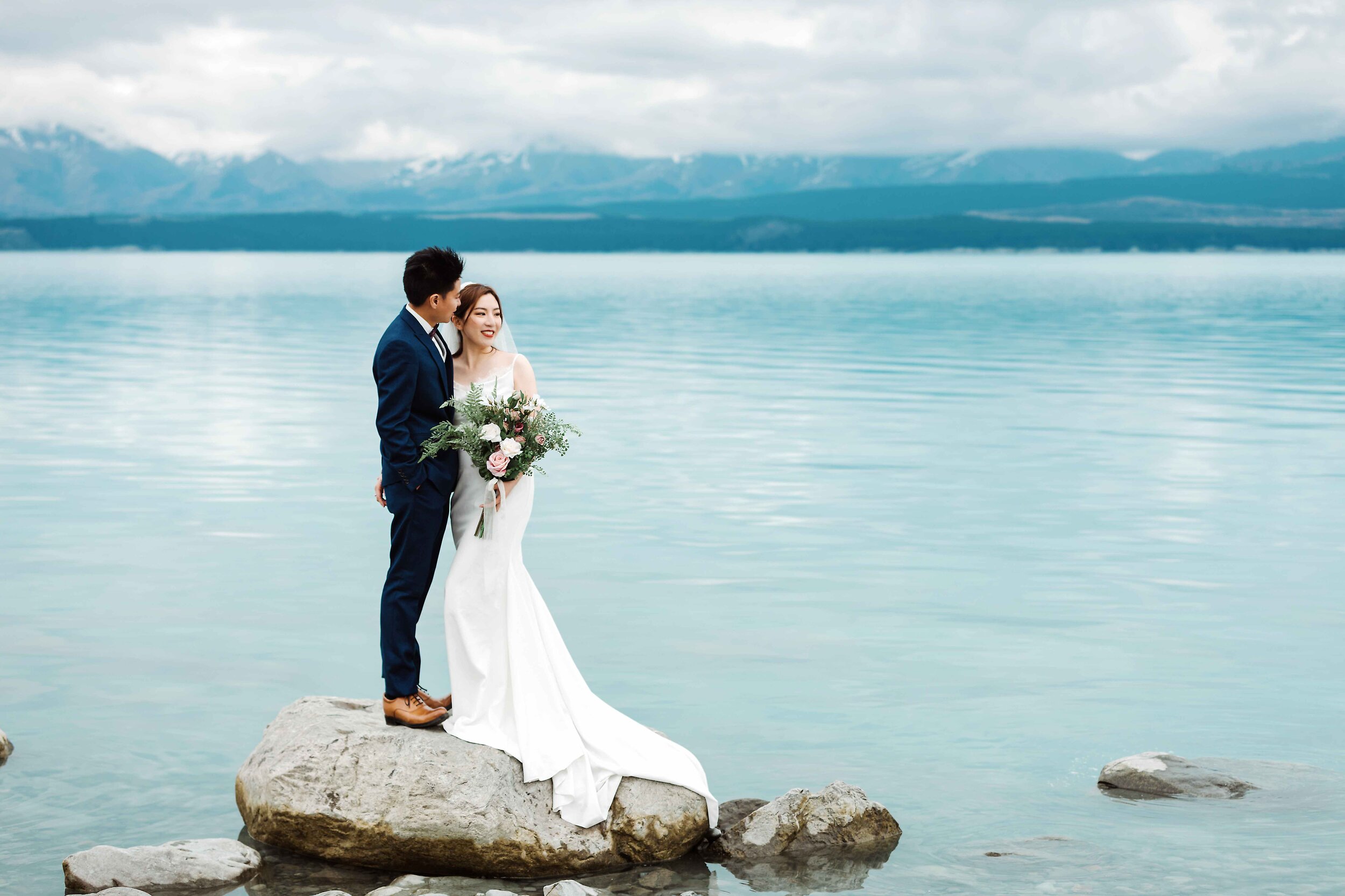 Lake Pukaki Pre-wedding Photography