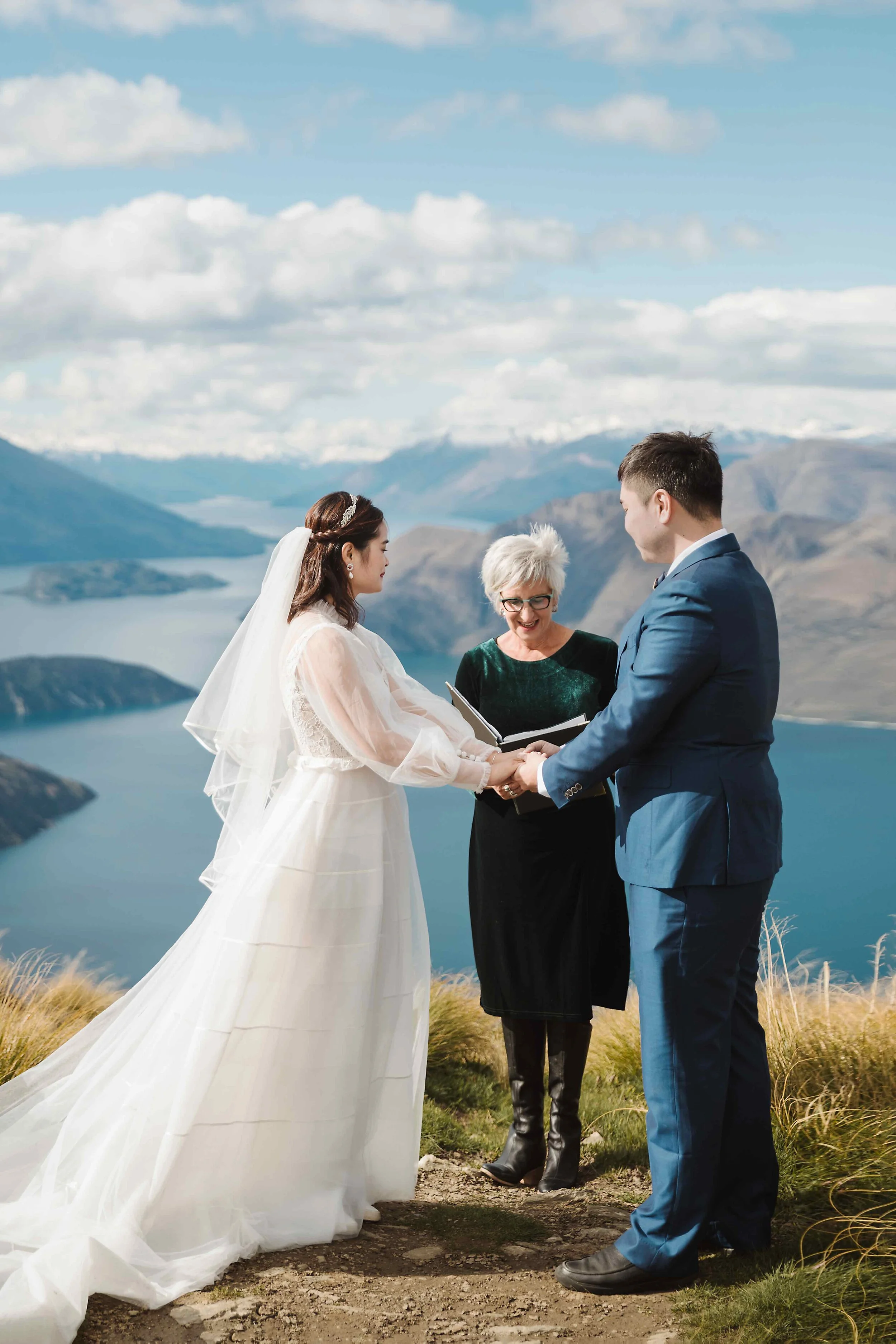 Heli Elopement   3 Hours Photography  Registered Celebrant  Hair &amp; Make Up  Wedding Dress &amp; Tux  Bridal accessories  Bouquet + Buttonhole  Complimentary bottle of champagne  Delivery of 250+ original photos with color editing  Transport  Queenstown Helicopter Flight     $4950