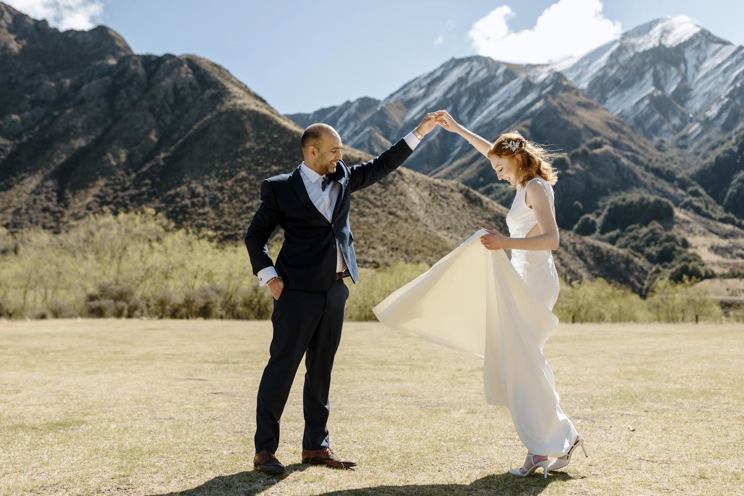 queenstown-nz-coromandel-peak-elopement-wedding-photoshoot-00040.jpg