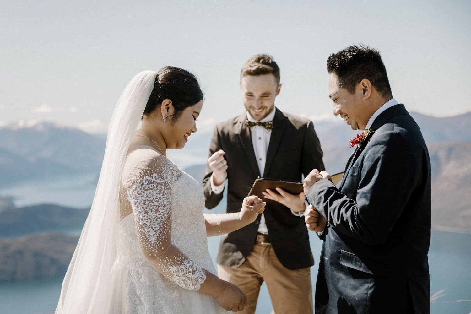 wanaka-coromandel-peak-wedding-errol00017.jpg