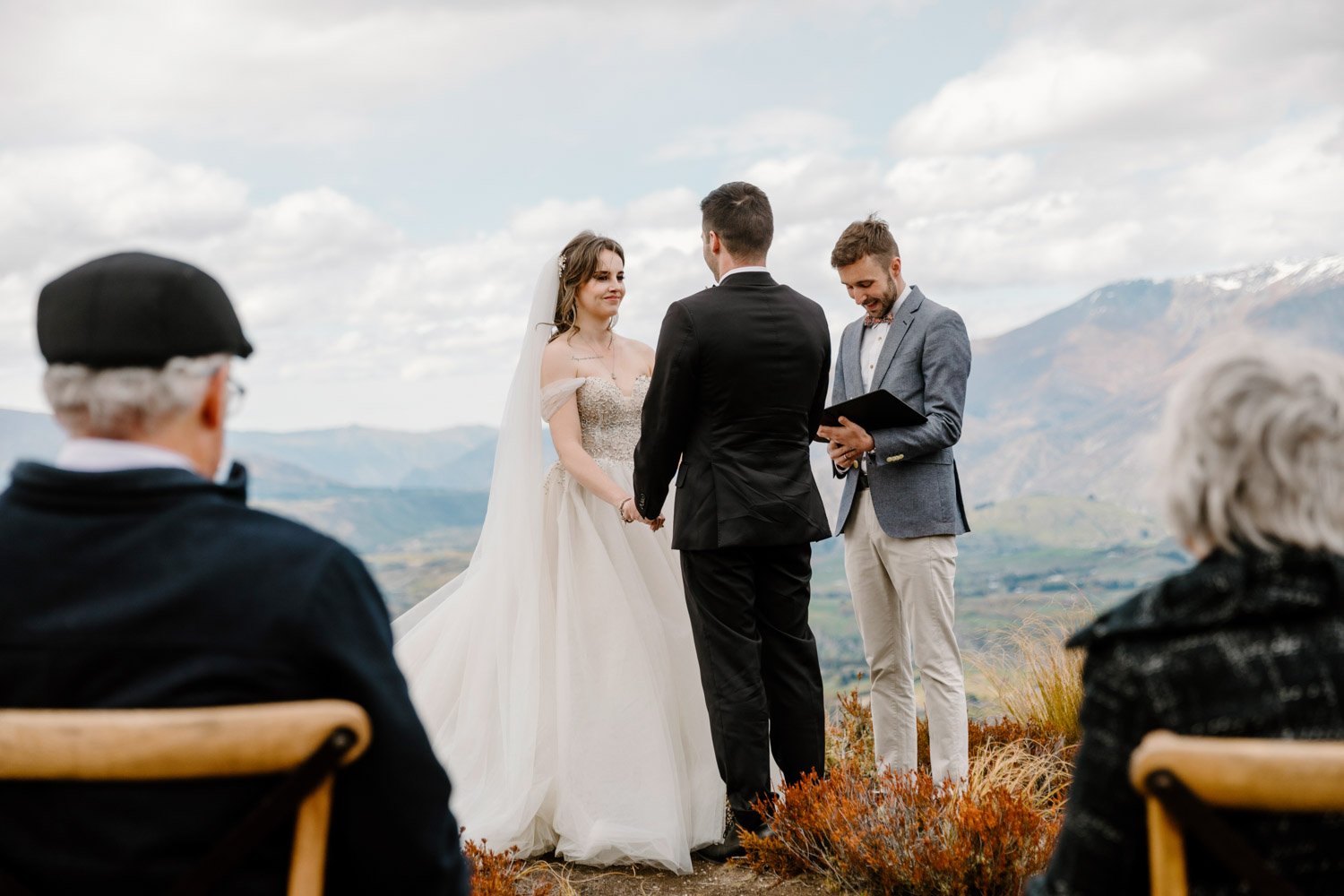 coronet-peak-mountain-elopement-wedding00023.jpg