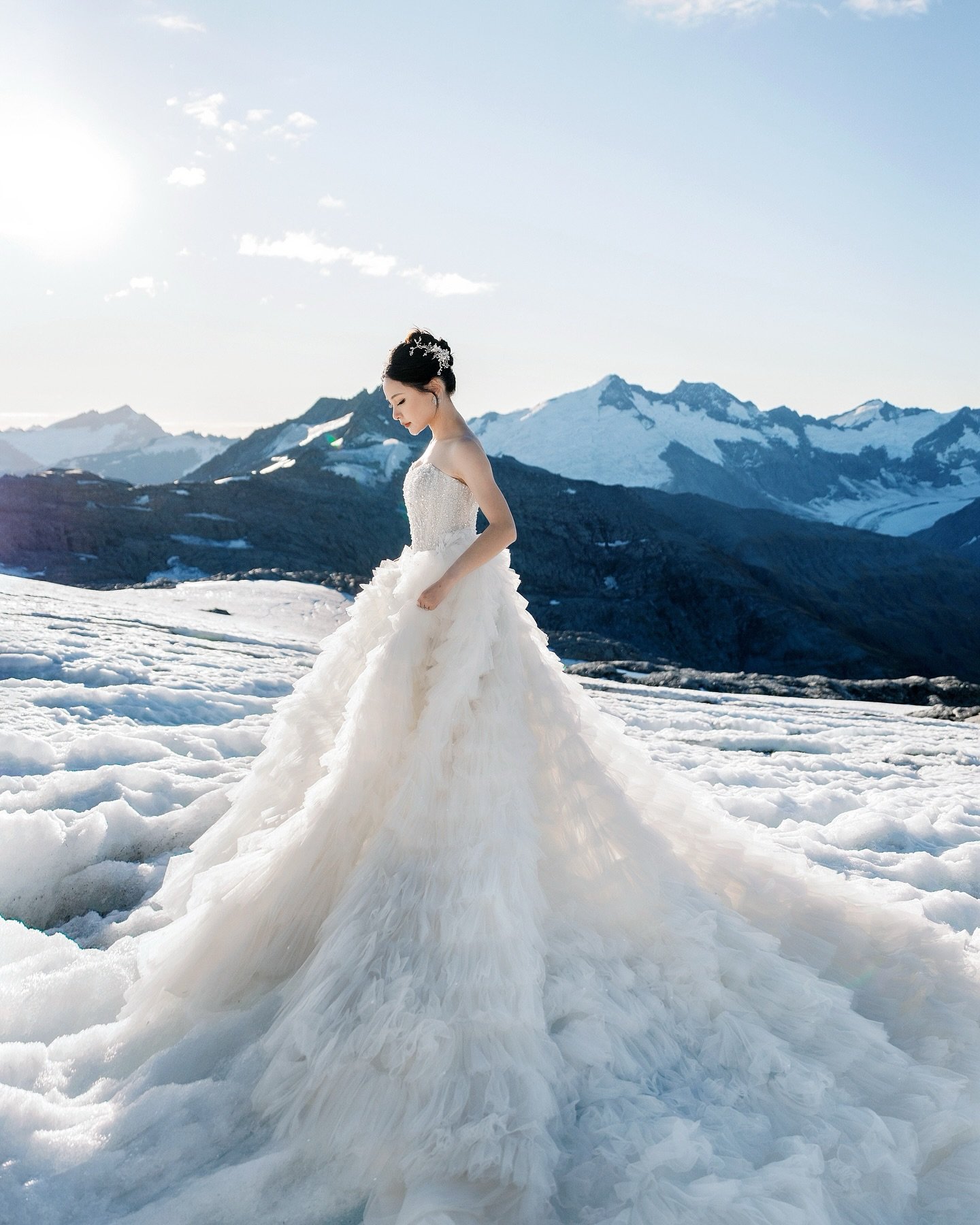Where snow meets soulmates, our love&rsquo;s frozen fairytale.
Hair makeup @yuki.makeupartist 
Helicopter @aspiringheli 

#glacierwedding #glacierweddingphotographer #newzealandprewedding #nzprewedding #queenstownphotographer #queenstownpreweddings #