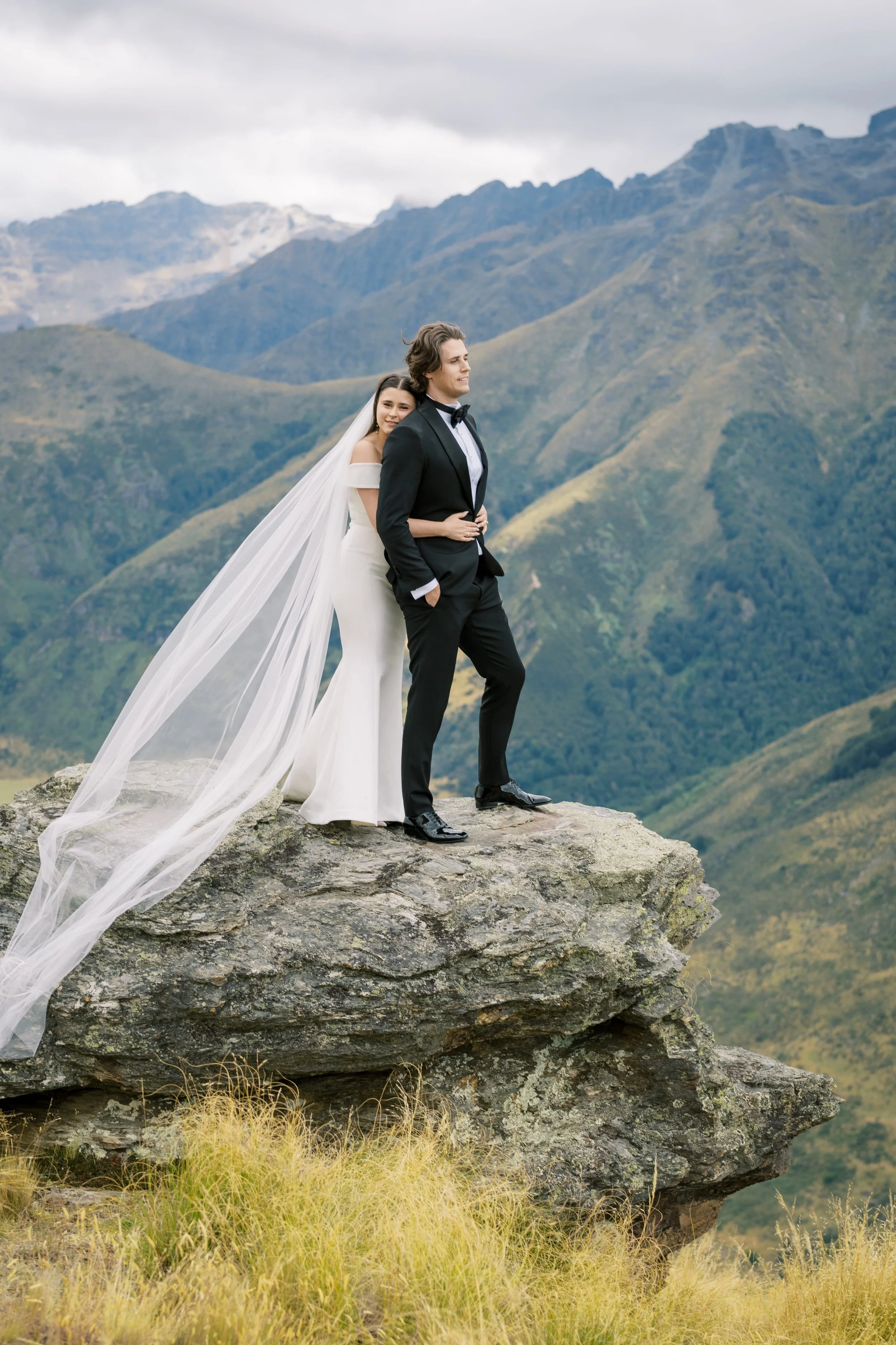 queenstown-helicopter-bayonet-peakk-wedding-scottt00047.jpg