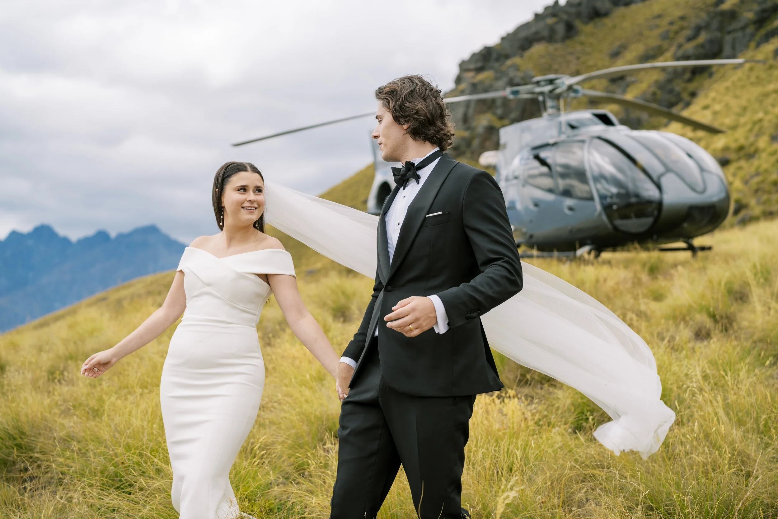 queenstown-helicopter-bayonet-peakk-wedding-scottt00043.jpg