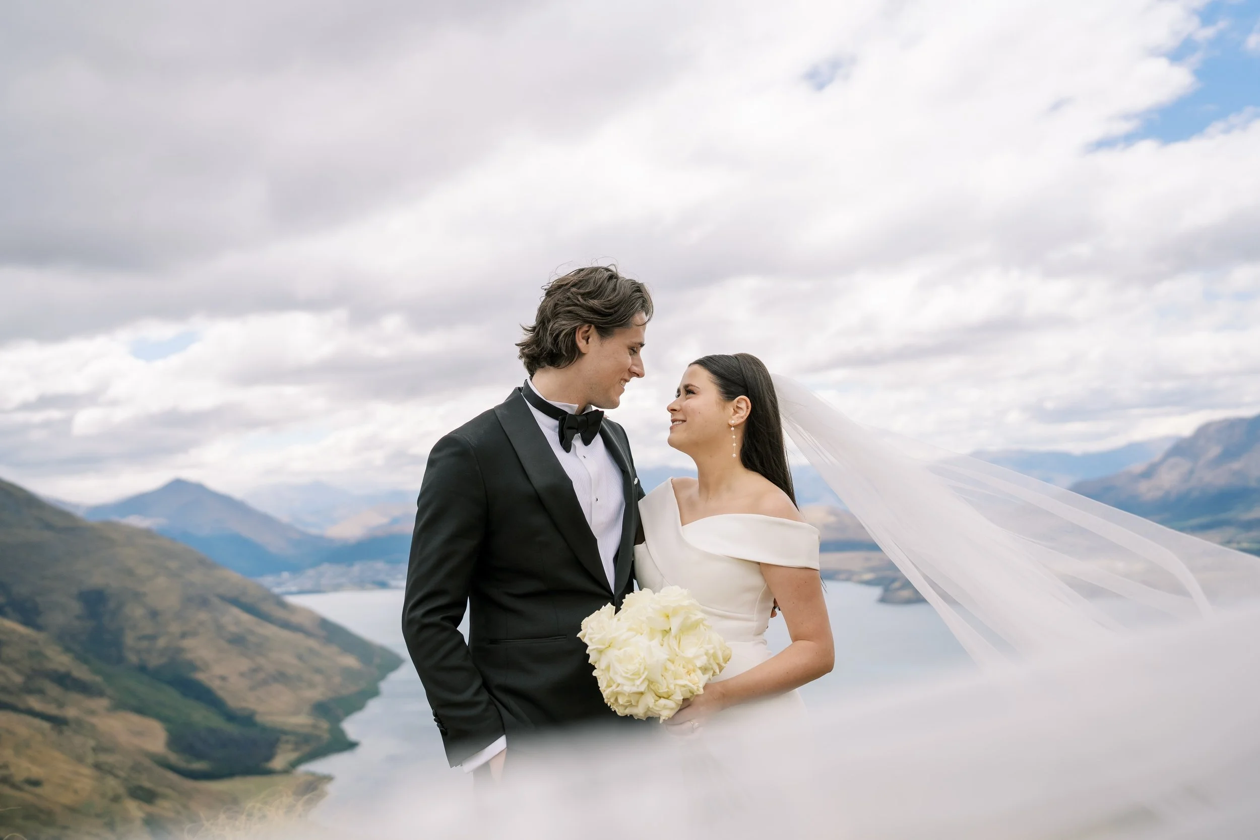 queenstown-helicopter-bayonet-peakk-wedding-scottt00032.jpg