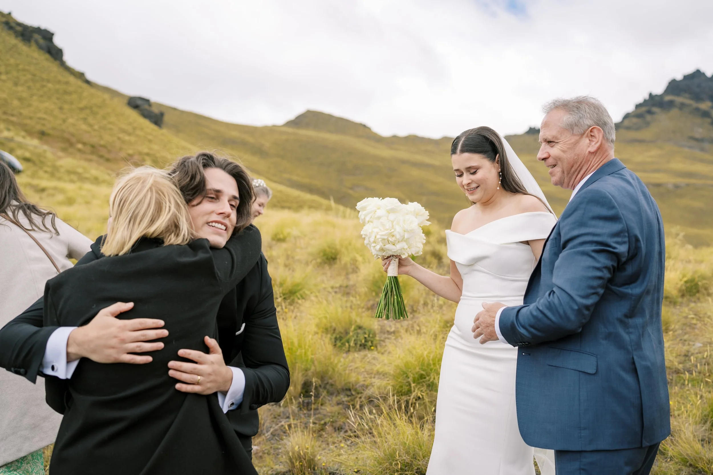 queenstown-helicopter-bayonet-peakk-wedding-scottt00029.jpg