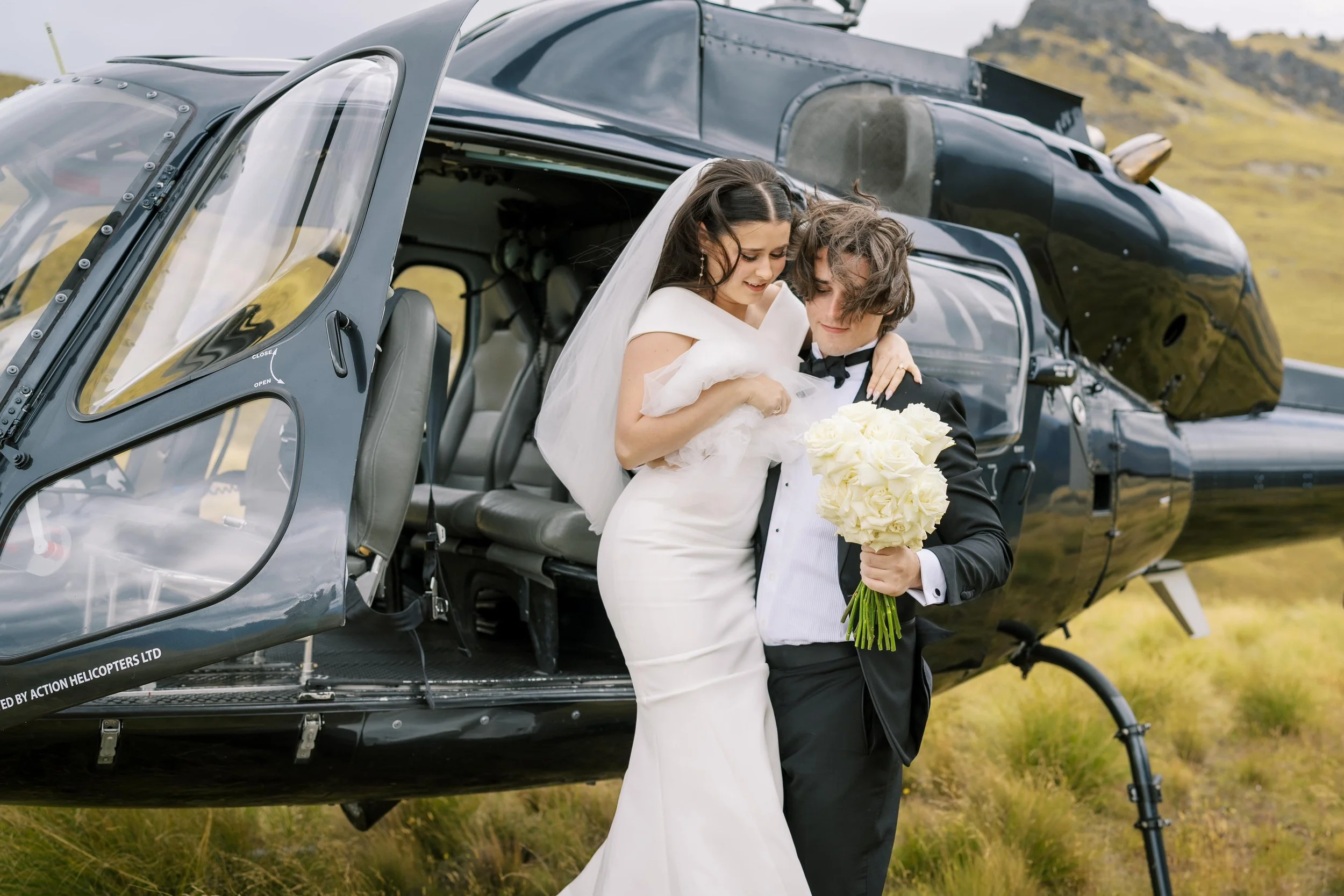 queenstown-helicopter-bayonet-peakk-wedding-scottt00003.jpg