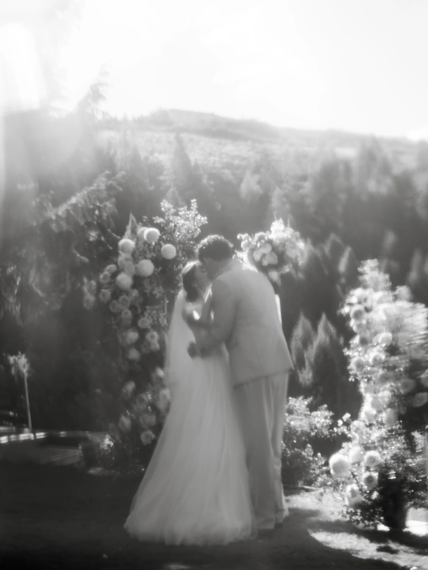 Planner @amoment_wedding 
Photo @feliximage 
Celebrant @weddingcelebrantnz 
#queenstownweddingphotographer #queenstownweddings #queenstownweddingphotography