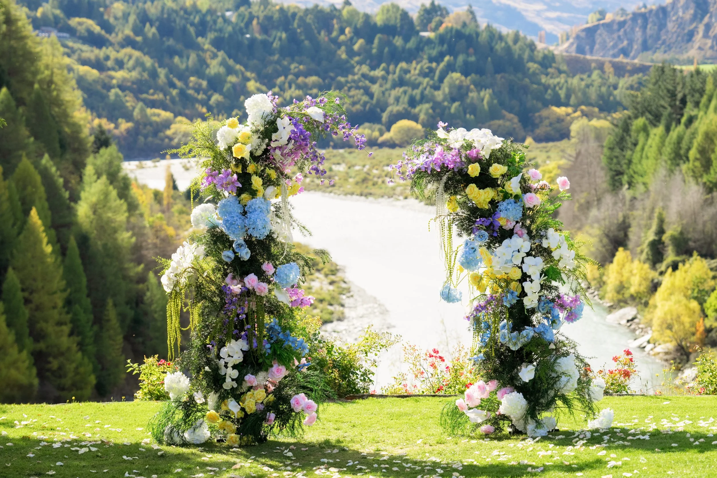 queenstown wedding arch hire