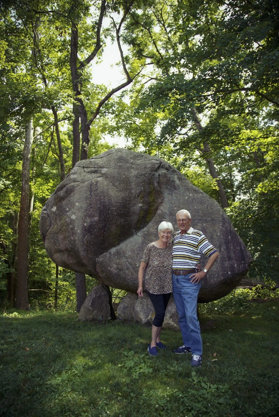 014 · (july 2021)
 grandma and grandpa at the balanced rock