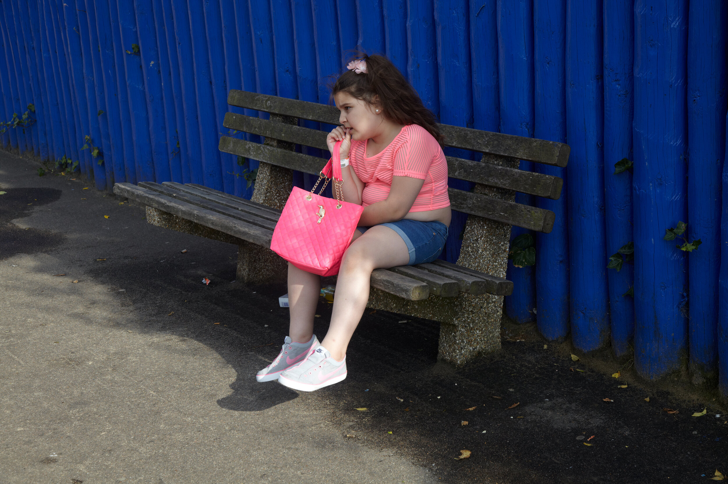 Girl with handbag Southend 2014.jpg