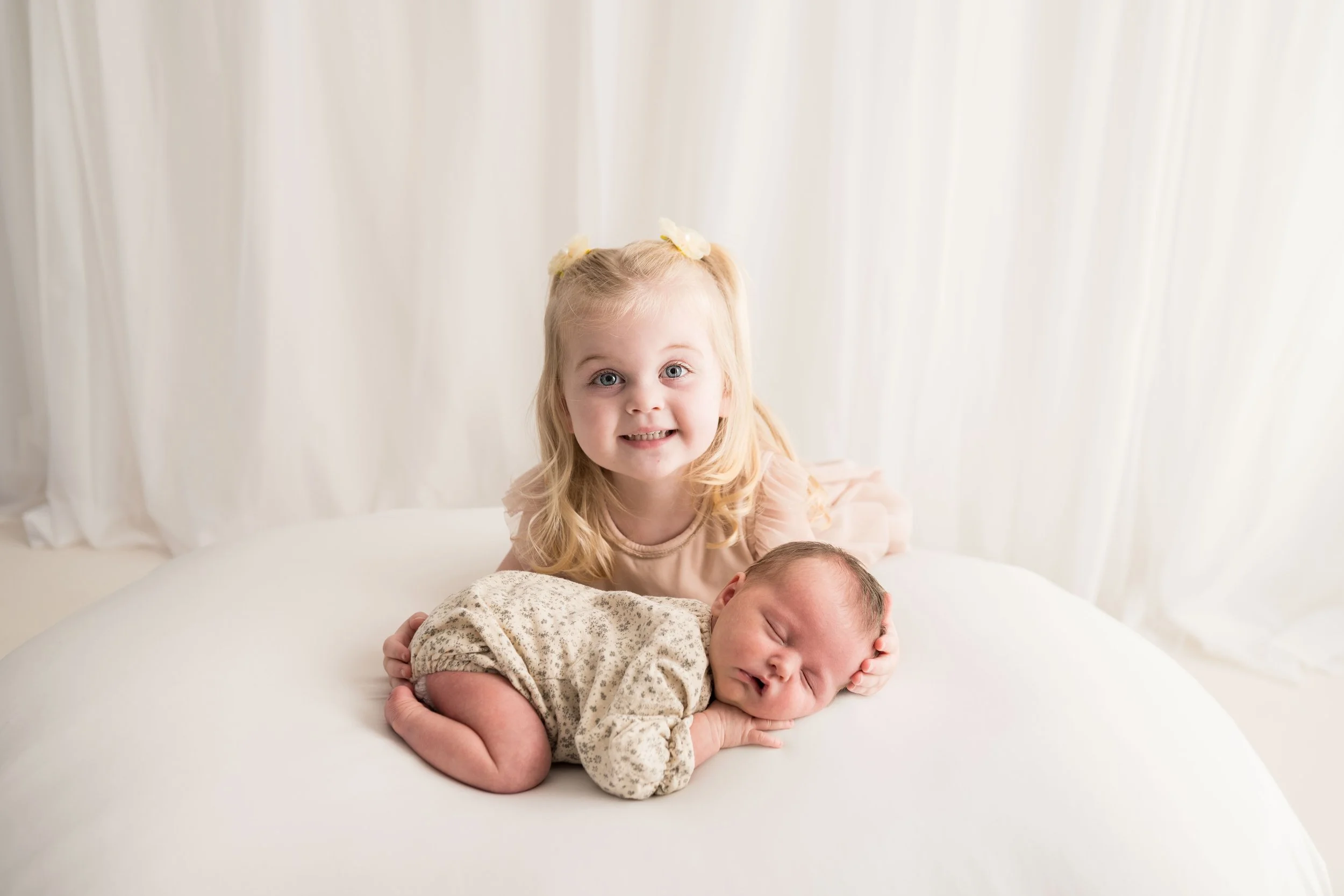 newborn-hannah-elizabeth-photography-40.jpg