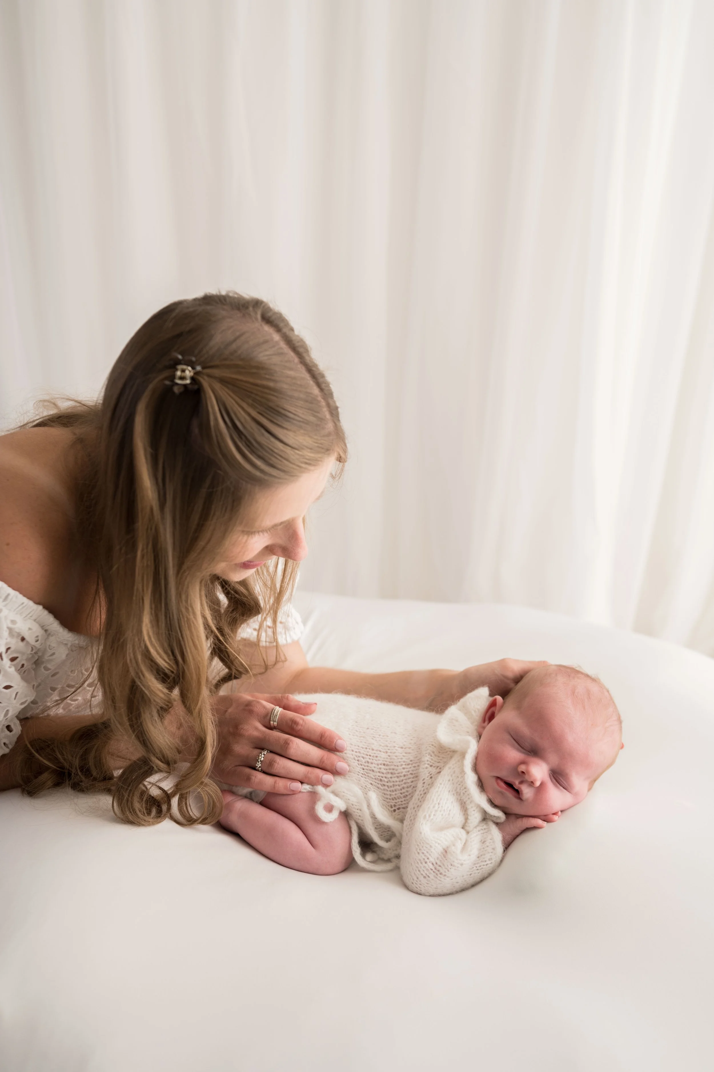 newborn-hannah-elizabeth-photography-51.jpg