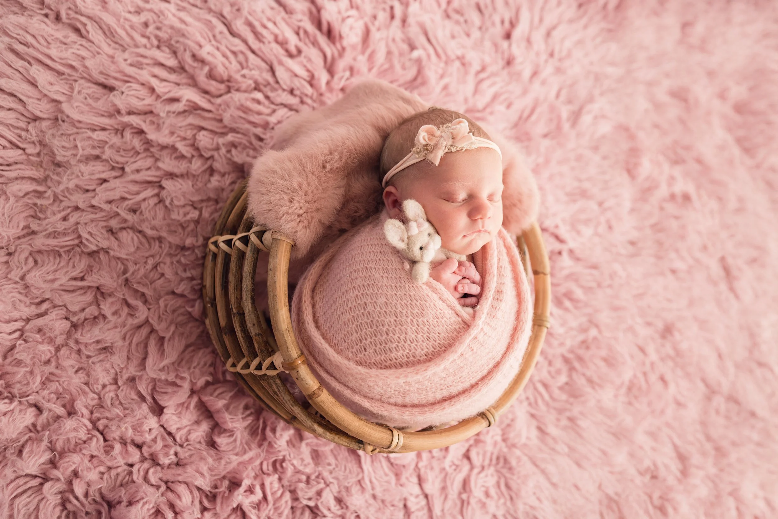 newborn-hannah-elizabeth-photography-79.jpg