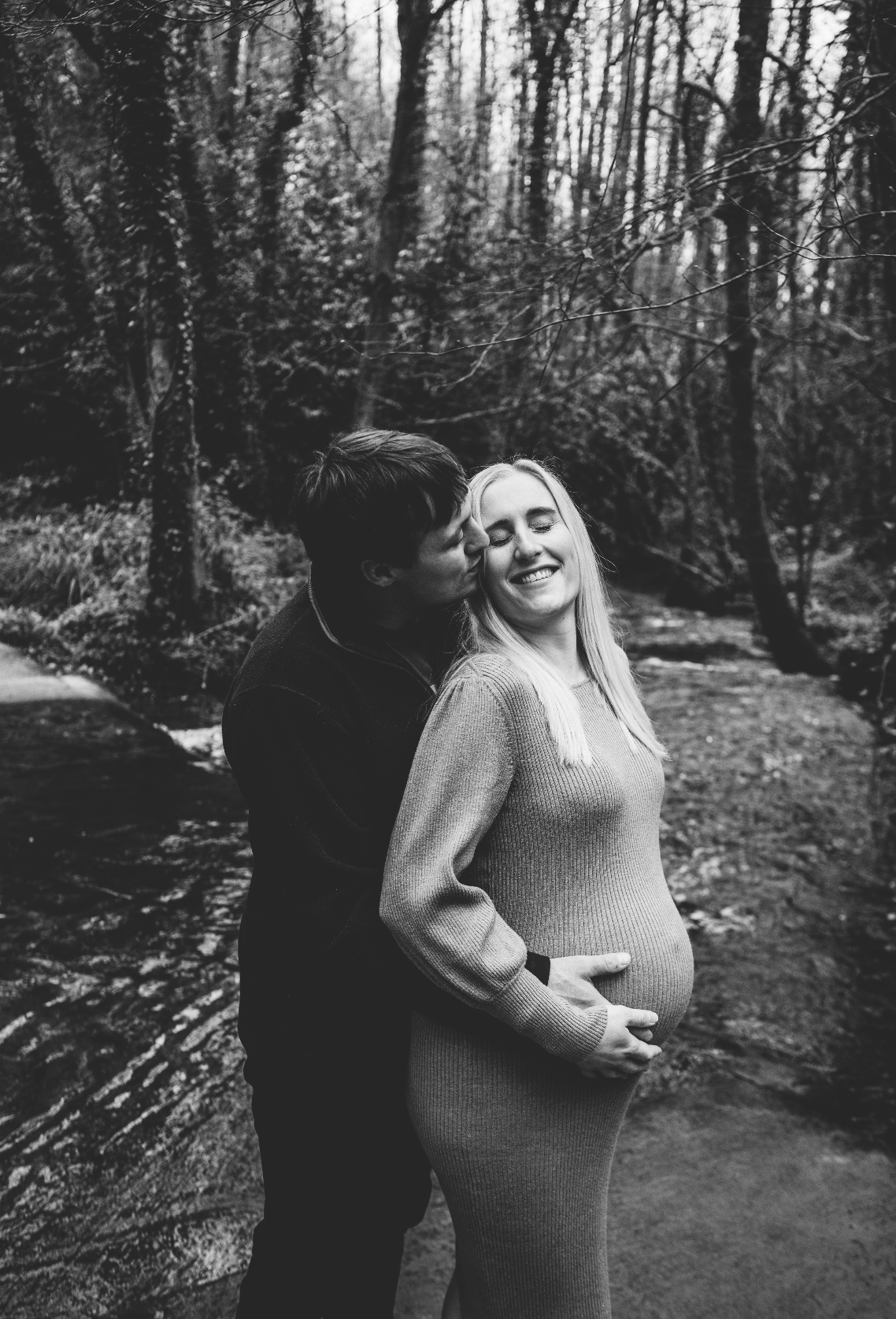 lydney-outdoor-maternity-photography13.png