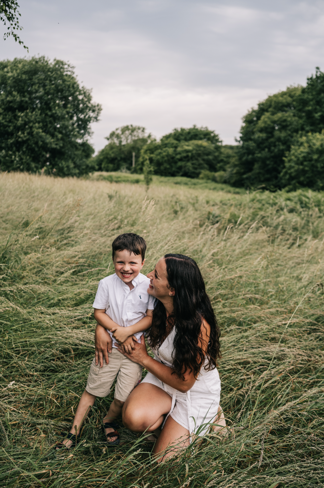 Motherhood Photography in the Forest of Dean | Natural Family &amp; Maternity Sessions