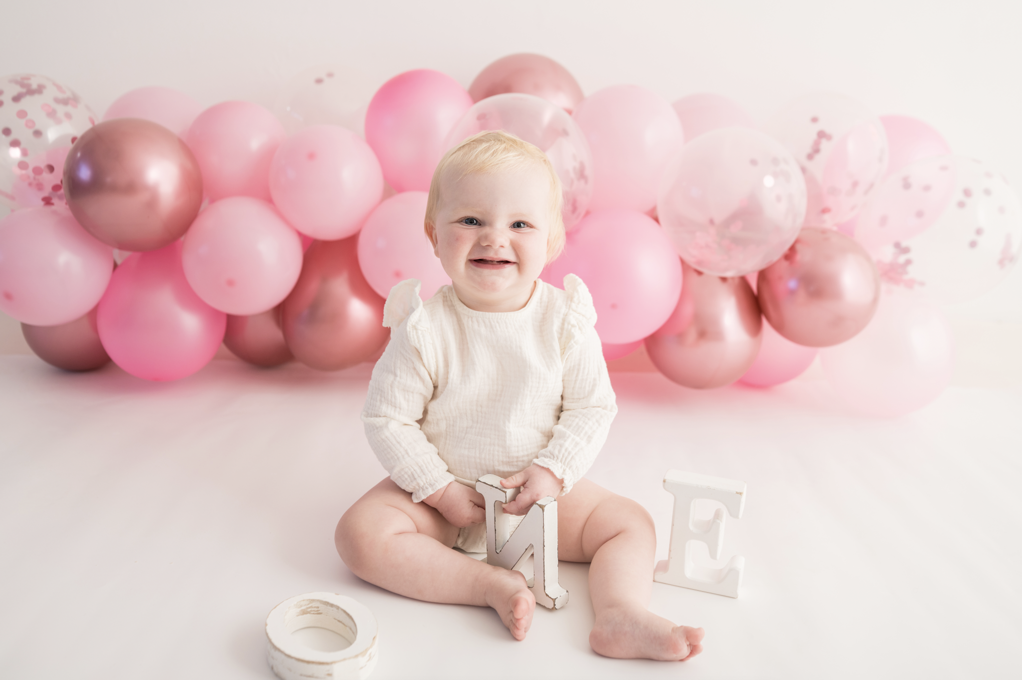 First Birthday Cake Smash Photographer in Gloucestershire