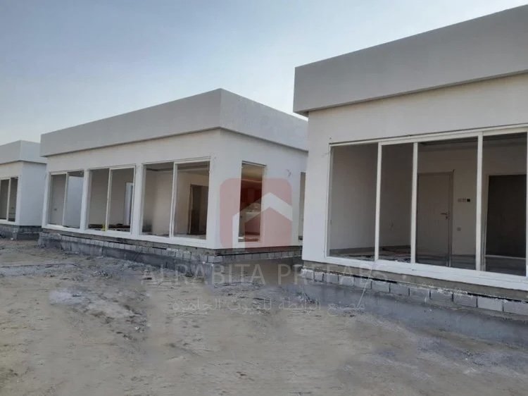 Prefabricated chalets executed by Alrabita Prefab Co. مجموعة شاليهات جاهزة مسبقة الصنع تم تنفيذها من قبل مصنع الرابطة للبيوت الجاهزة