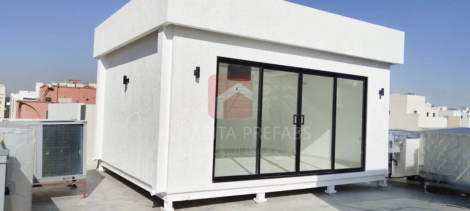 Prefabricated rooftop extension executed by Alrabita Prefab Co. ملحق على السطح من انتاج مصنع الرابطة للبيوت الجاهزة.