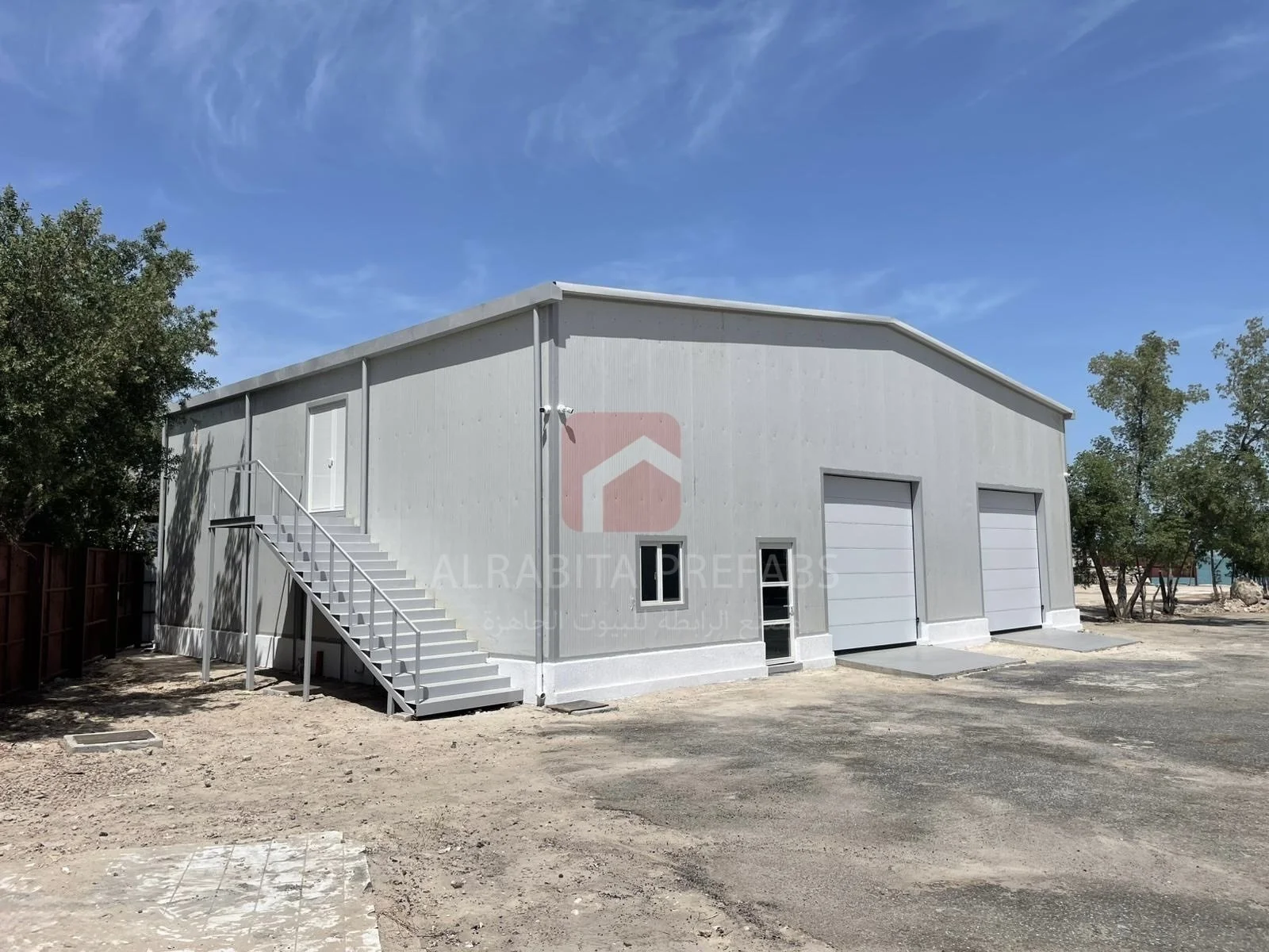 Prefabricated commercial workshop executed by Alrabita Prefab Co. ورشة تجارية من انتاج مصنع الرابطة للبيوت الجاهزة.