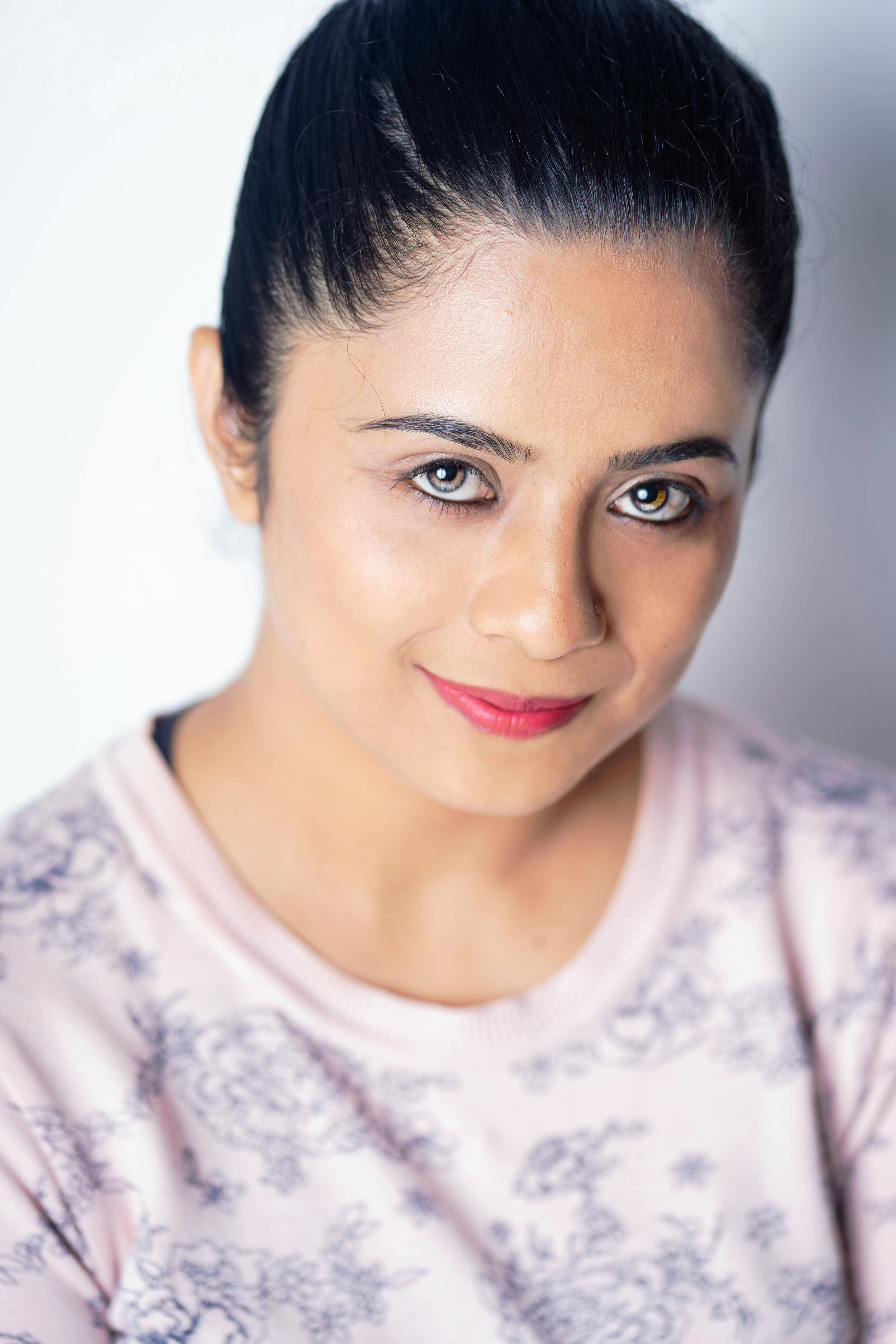 Portrait-4.jpg