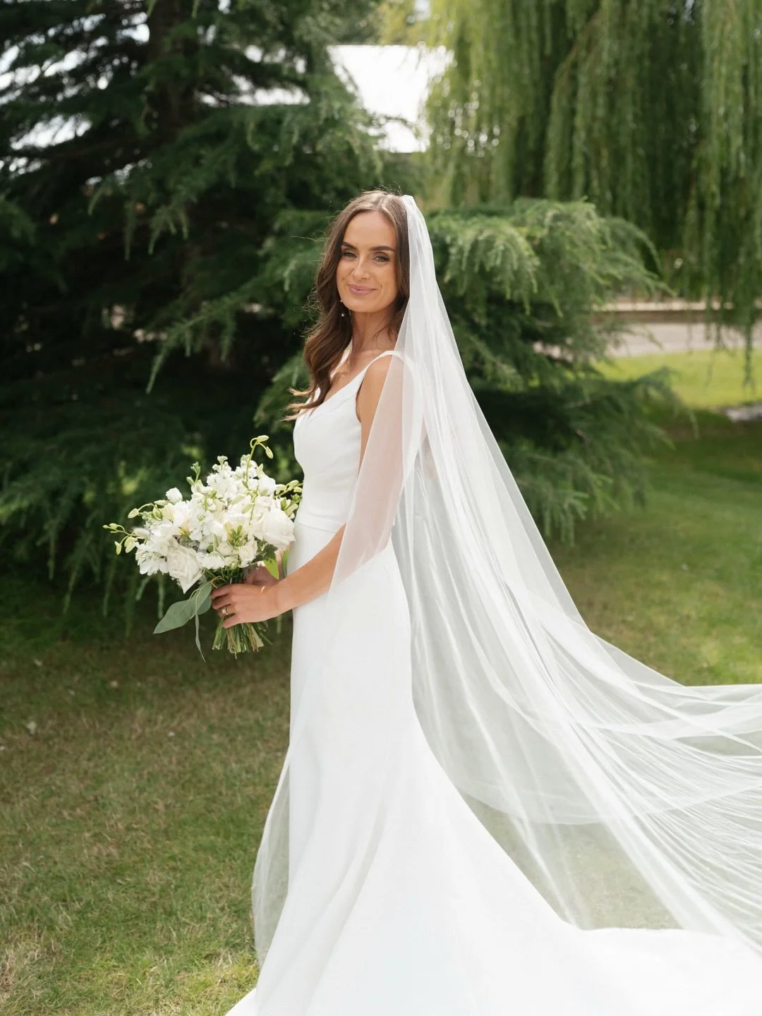 Sometimes you look back at the most gorgeous bridal party shots and think to yourself&hellip; 

&ldquo;Nobody would ever know I aged 7 years here trying to get any form of compliance out of the bridesmaids&rdquo;

I&rsquo;m not saying this was the ca