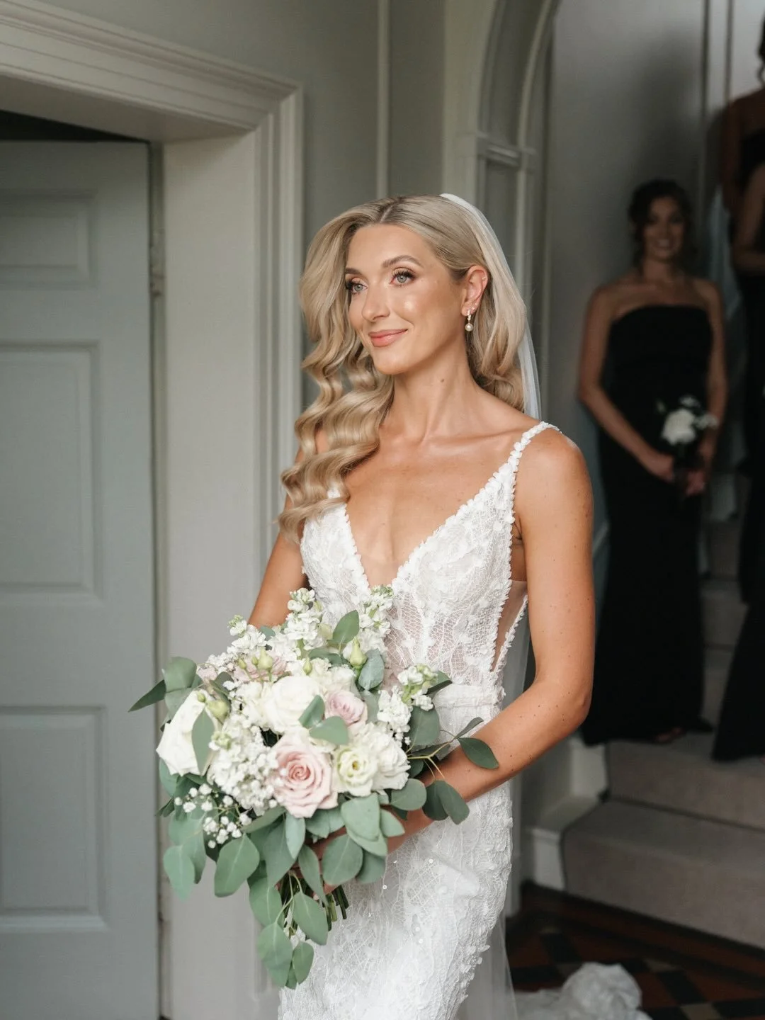 Show me the most utterly gorrrrrrrrgeous bridal prep you ever did see, but roll it back

@horningtonmanor 
@hairbytosetti 
@thecostachic
@mwlbride 
@noraevebridal 
@shindig.event.styling